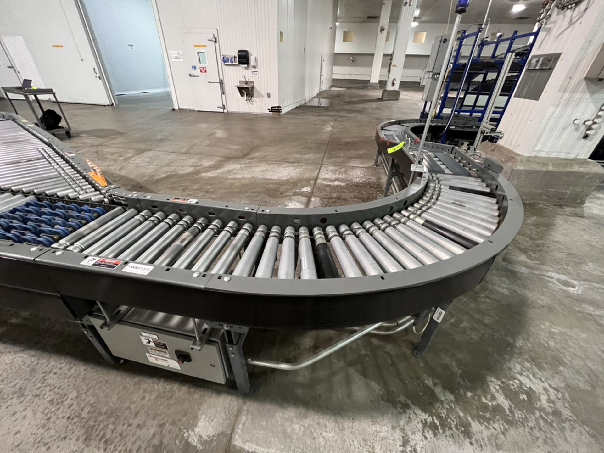 2020 HONEYWELL INTELLIGRATED ROLLER AND BELT POWER CONVEYOR, APPROX. 612 IN L X 15 IN W (SUBJECT - Image 10 of 18
