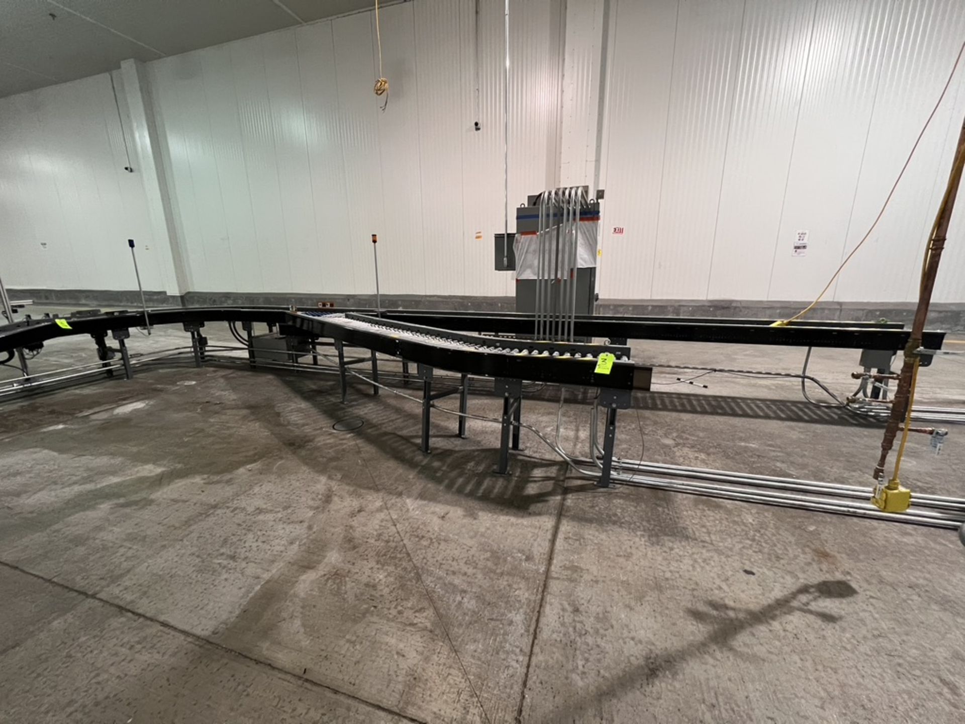 2020 HONEYWELL INTELLIGRATED ROLLER AND BELT POWER CONVEYOR, APPROX. 612 IN L X 15 IN W (SUBJECT
