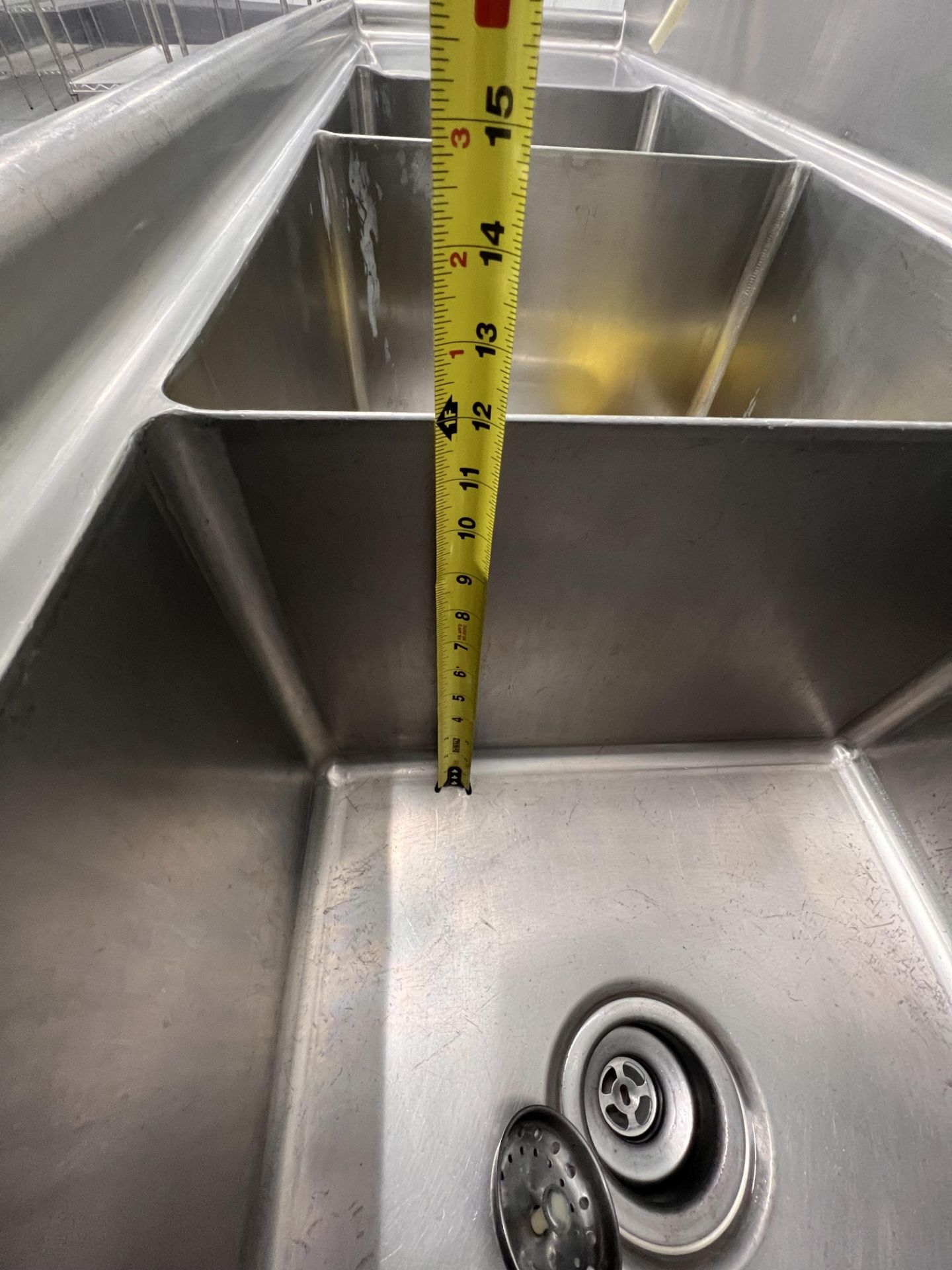 3-BOWL S/S SINK, APPROX. 88 IN L, 18 IN L X 12 IN D BOWLS, (RIGGING & SIMPLE LOADING FEE $100.00) - Image 5 of 5