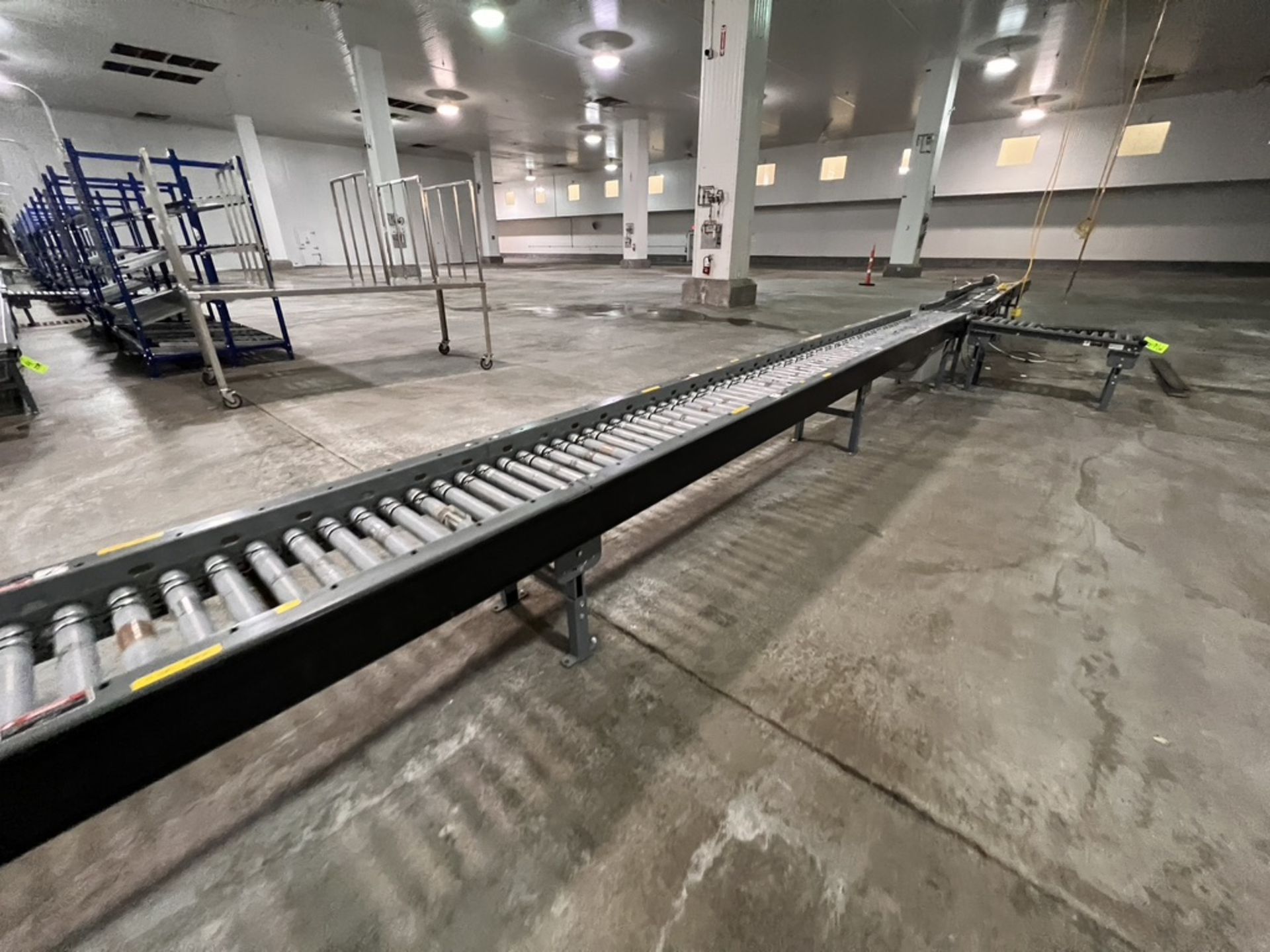 2020 HONEYWELL INTELLIGRATED ROLLER AND BELT POWER CONVEYOR, APPROX. 5,530 IN L X 15 IN W (SUBJECT - Image 22 of 36