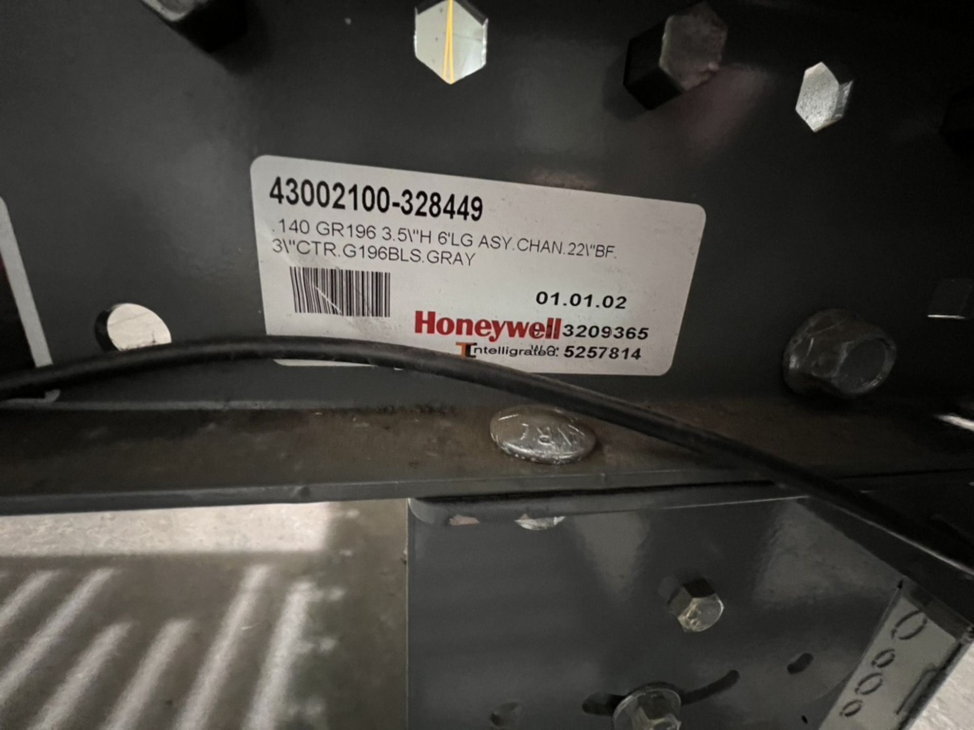 2020 HONEYWELL INTELLIGRATED ROLLER AND BELT POWER CONVEYOR, APPROX. 372 IN L X 15 IN W (SUBJECT - Image 14 of 14