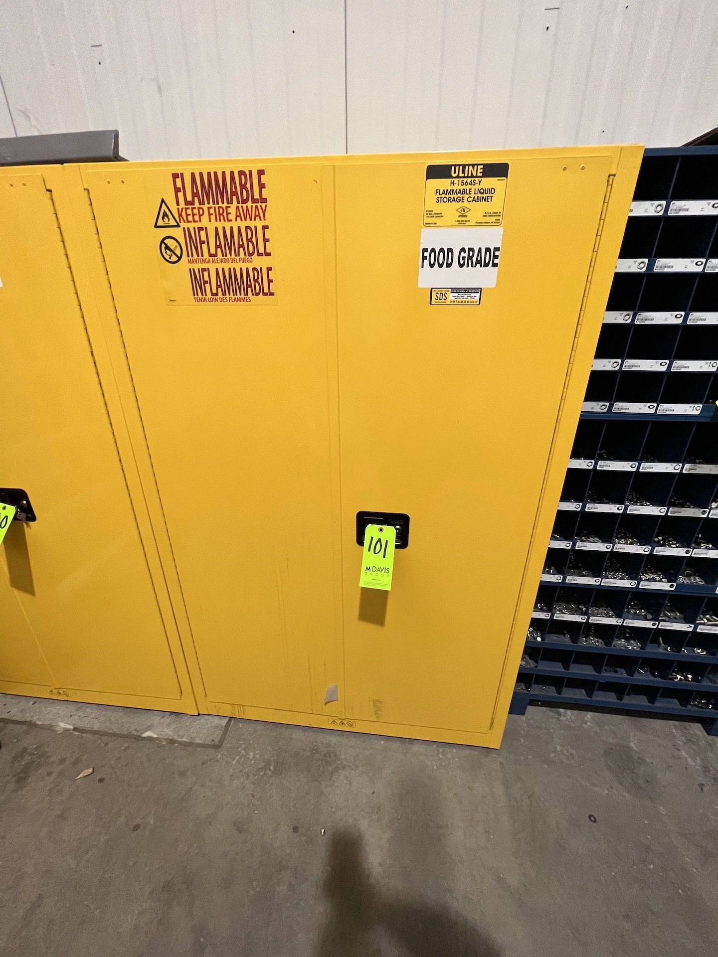 ULINE 2-DOOR FLAMABLE STORAGE CABINET (RIGGING & SIMPLE LOADING FEE $20.00) (NOTE: DOES NOT INCLUDE