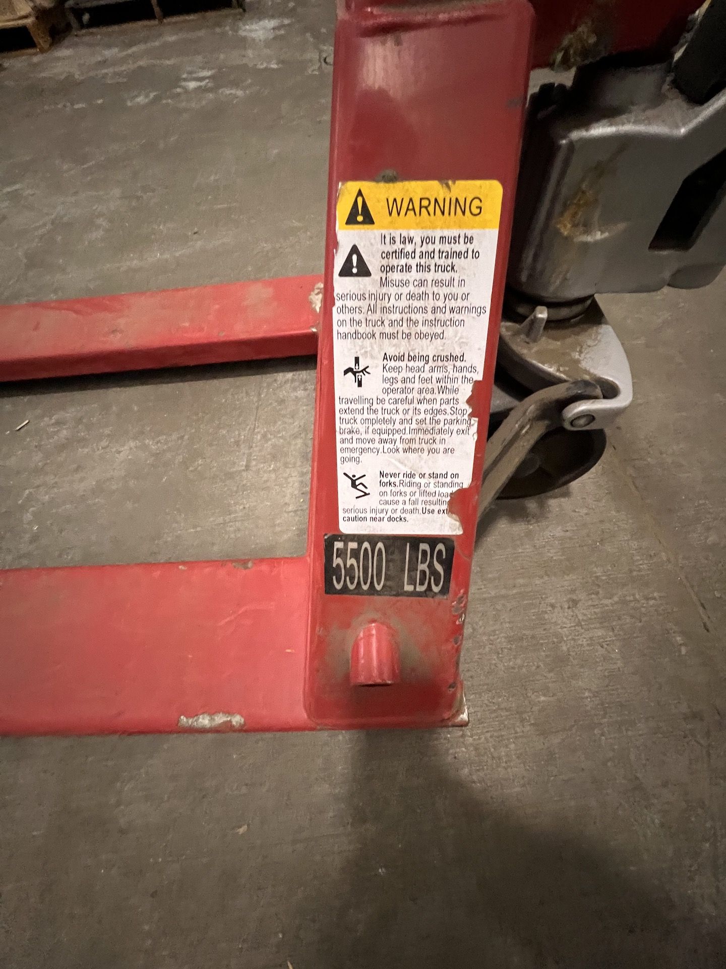 PALLET JACK(RIGGING & SIMPLE LOADING FEE $10.00) (NOTE: DOES NOT INCLUDE SKIDDING OR PACKAGING WILL - Image 3 of 3