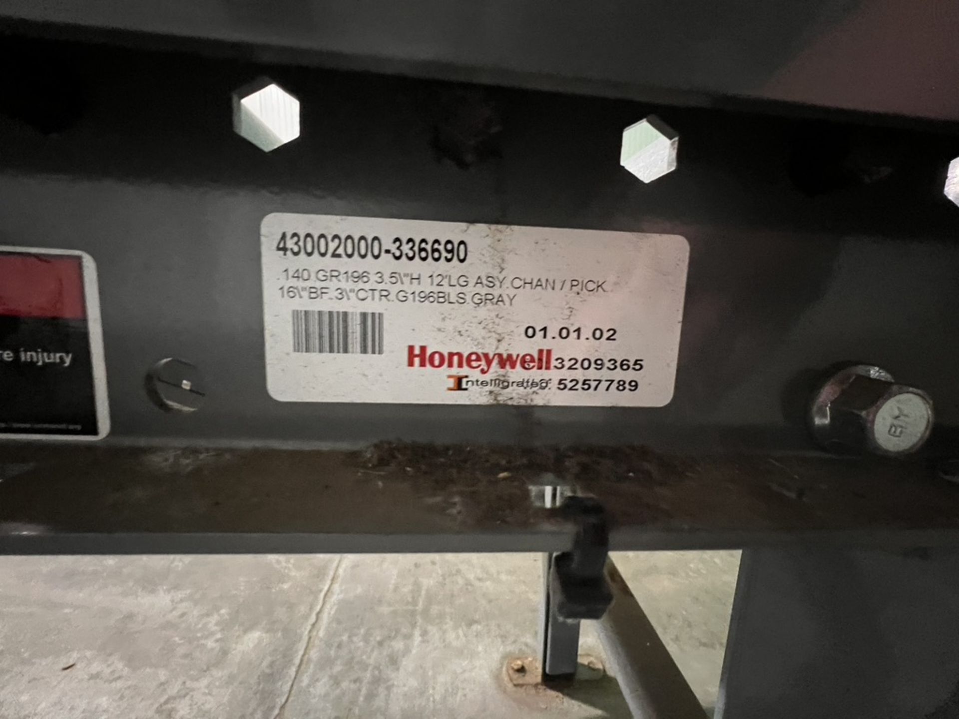 2020 HONEYWELL INTELLIGRATED ROLLER AND BELT POWER CONVEYOR, APPROX. 372 IN L X 15 IN W (SUBJECT - Image 12 of 14
