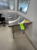 S/S TABLE, APPROX. 72 IN L X 30 IN W X 36 IN H (RIGGING & SIMPLE LOADING FEE $20.00) (NOTE: DOES