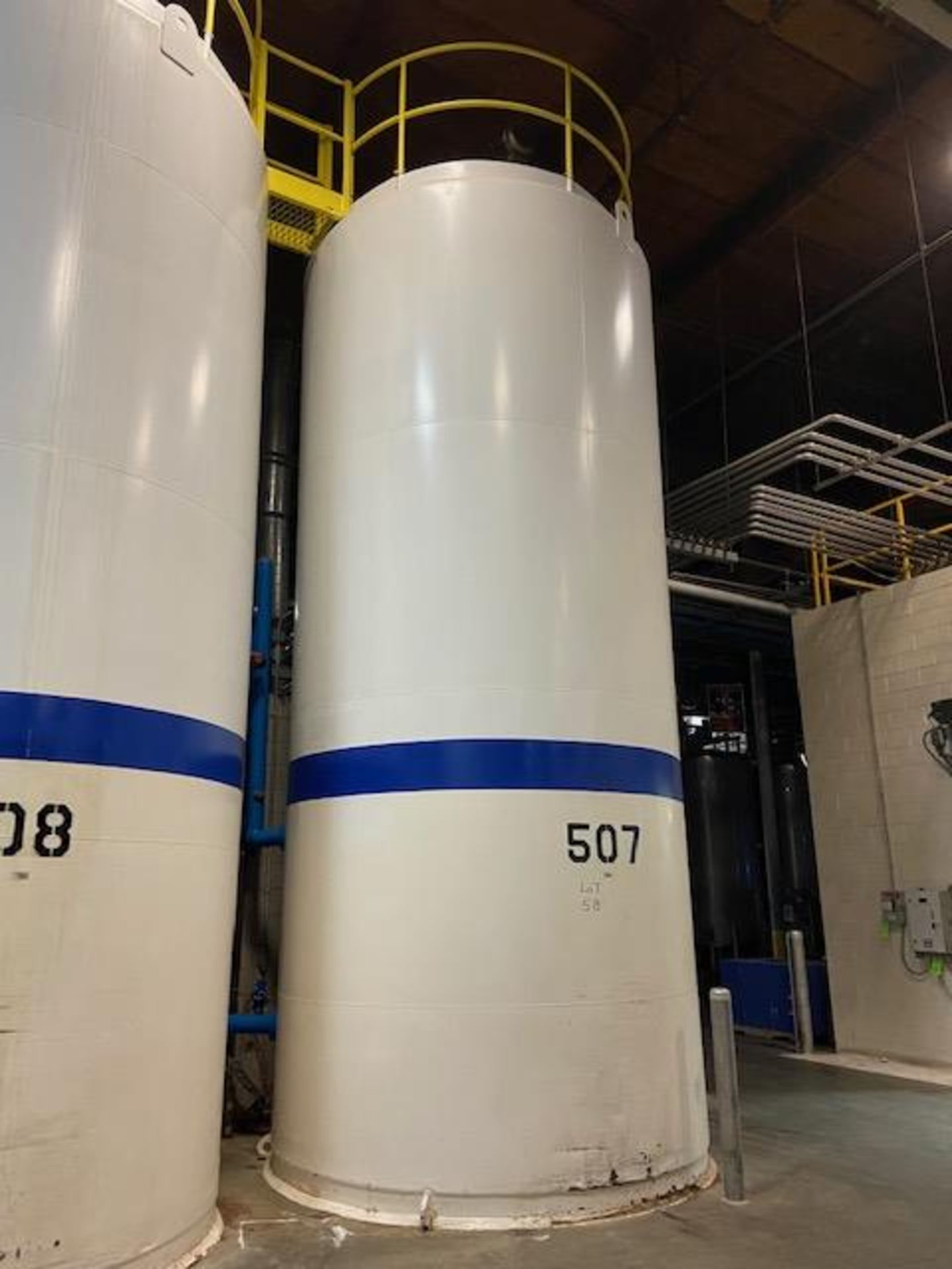 DCI 9,000 Gal. S/S Jacketed Silo, S/N JC00079, with (2) Air Valves & S/S Alcove, with S/S Vertical - Image 2 of 17