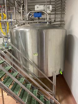 DCI 2,000 Gal. S/S Single Wall Batch Tank, S/N C96-D-5083-A, Dome Top Dome Bottom, with Vertical S/S