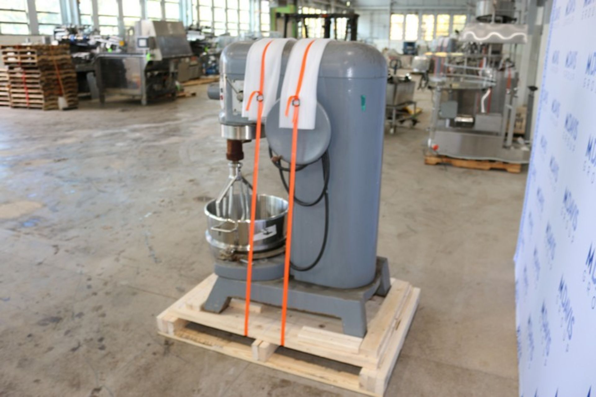 Hobart Mixer,-M/N L-800, S/N 11-213-617, 200 Volts, 1725 RPM Motor, with 1-1/2 hp Motor, with S/S - Bild 5 aus 6