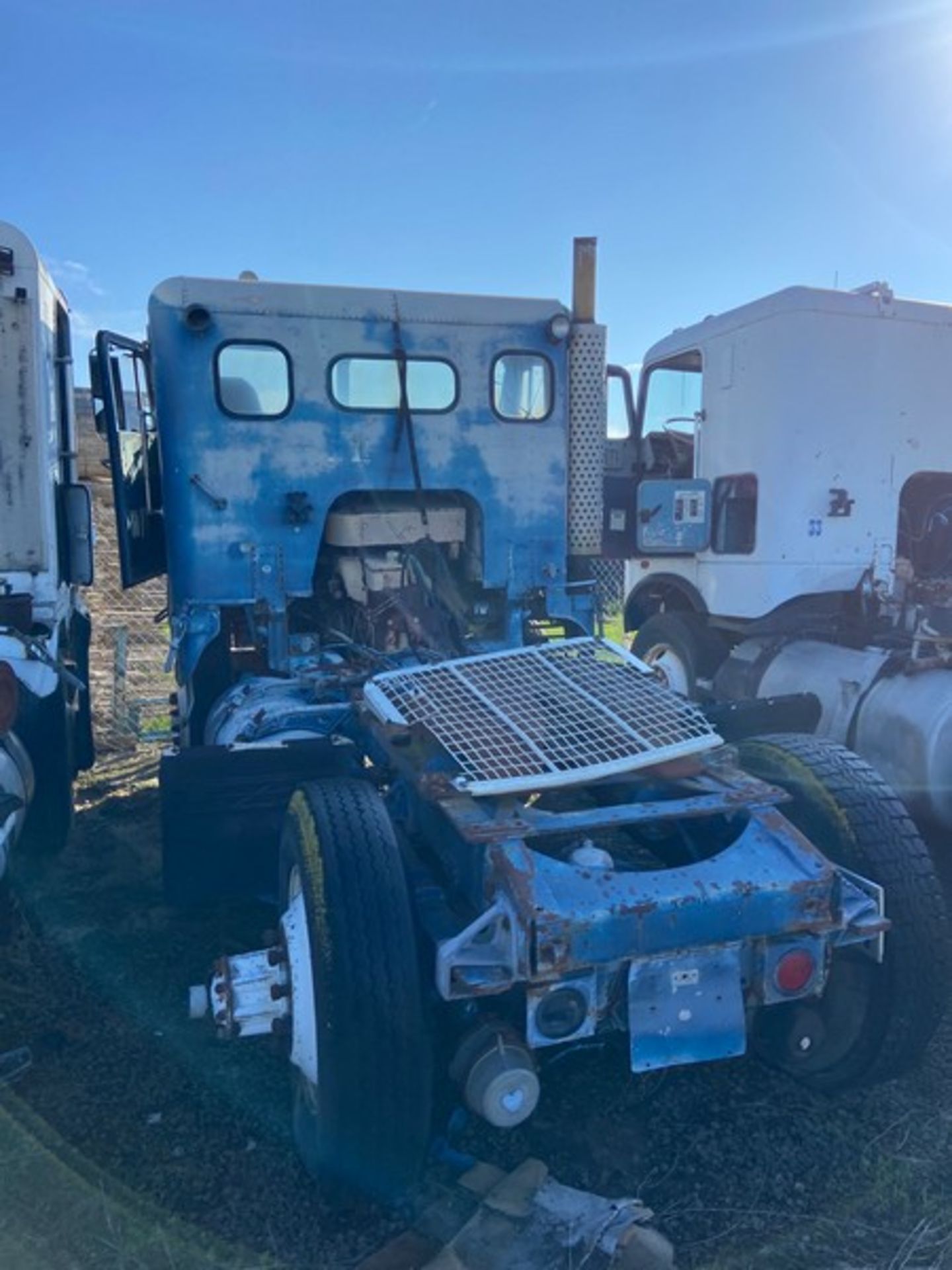 Tractor Truck (LOCATED IN ATWATER, CA) - Image 2 of 2