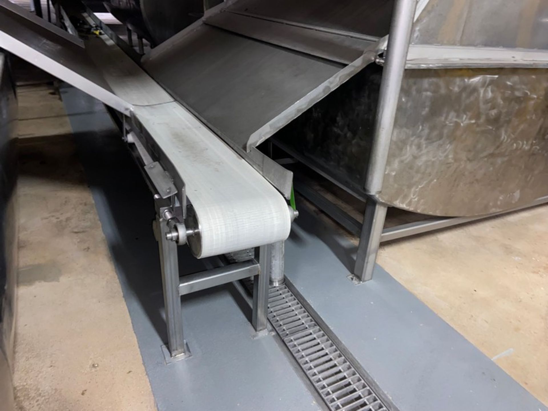 Straight Section of Discharge Conveyor, with Aprox. 12” W Belt, Hydraulically Driven, Mounted on S/S - Image 5 of 6