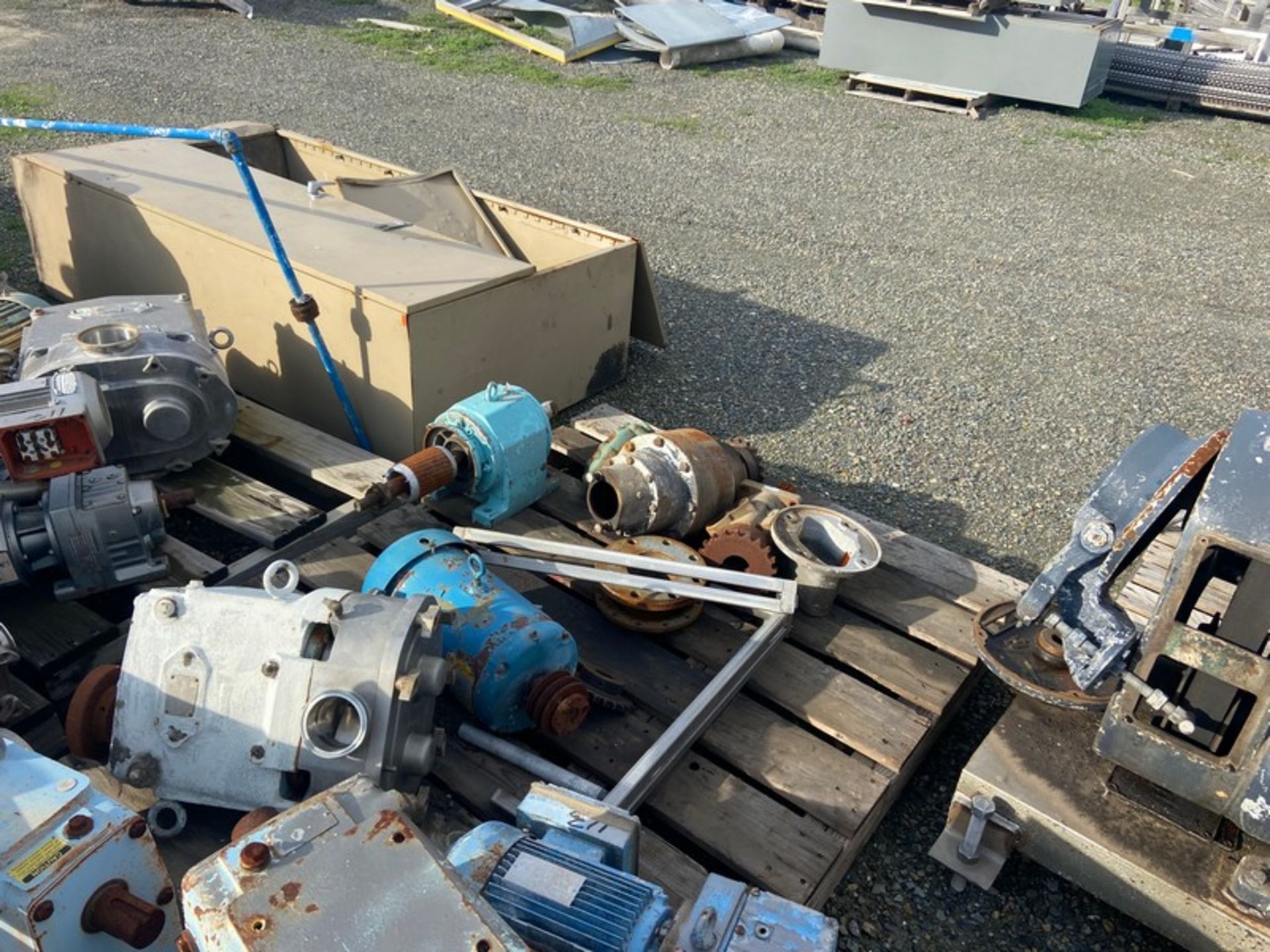 Large Assortment of Positive Displacement Pumps, Pump Heads, & Motors (LOCATED IN ATWATER, CA) - Image 6 of 10