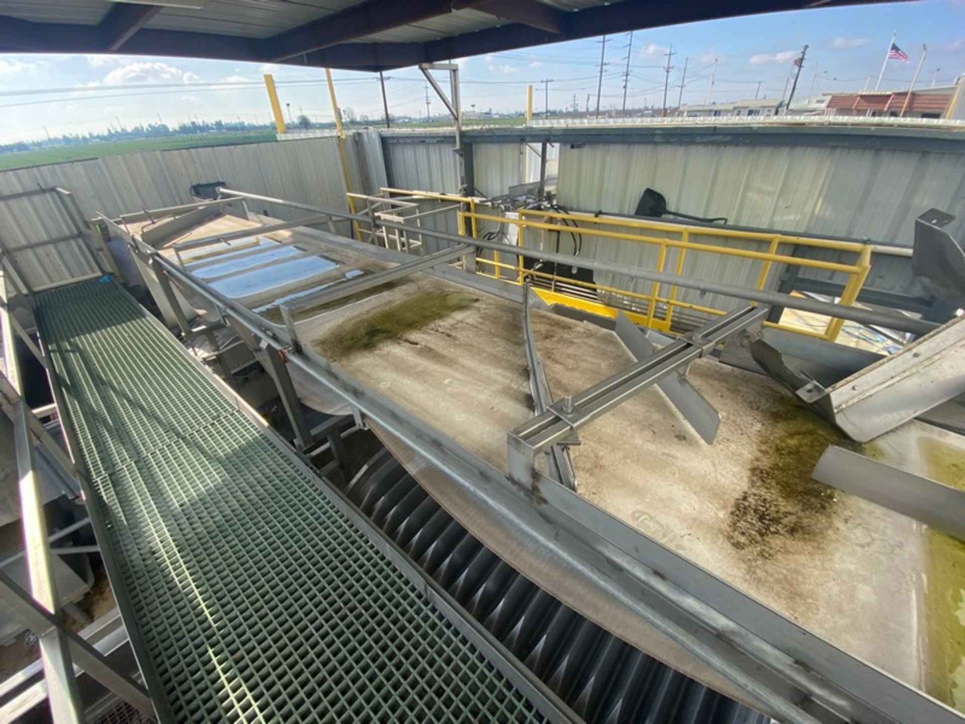 Straight Section of Distribution Conveyor, Aprox. 25 ft. L x 36” W Belt, with (2) S/S Chutes Leading - Image 4 of 7