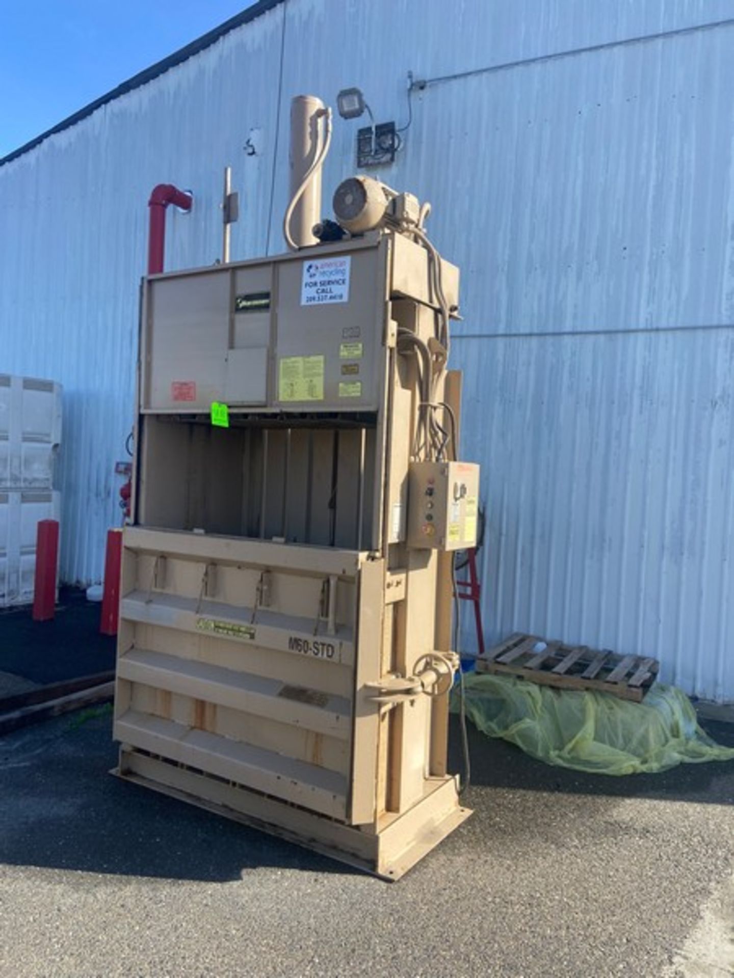 Harmony Vertical Baler, Front Loaded with Top Mounted Hydraulic Unit (LOCATED IN ATWATER, CA)