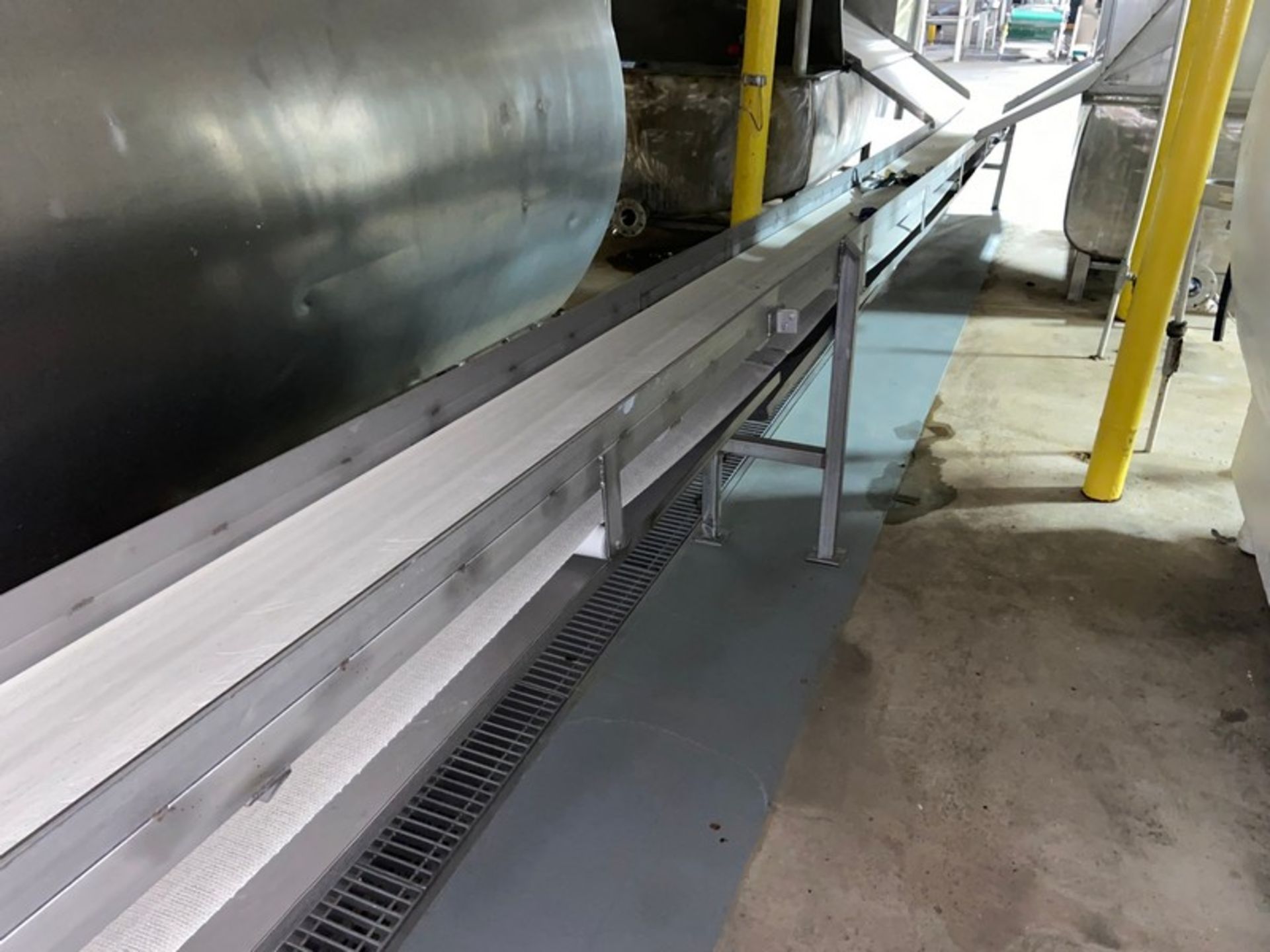 Straight Section of Discharge Conveyor, with Aprox. 12” W Belt, Hydraulically Driven, Mounted on S/S - Image 3 of 6