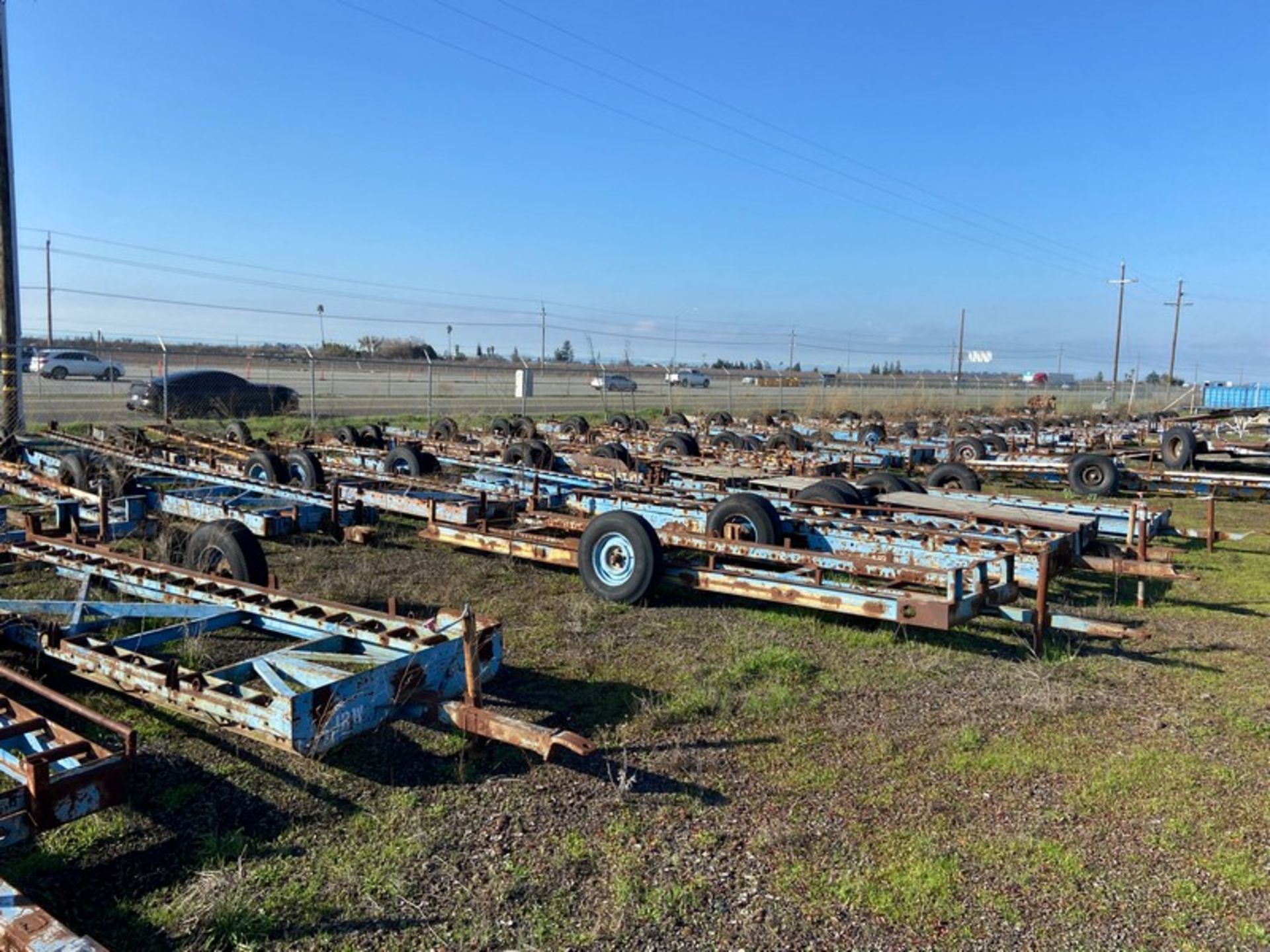 Peach Trailer (LOCATED IN ATWATER, CA)