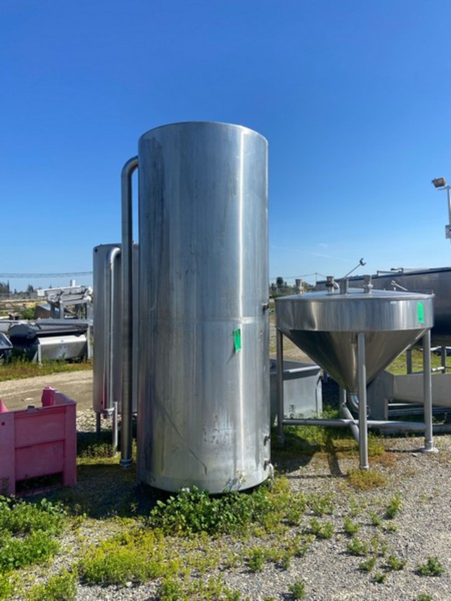 800 Gal. S/S Single Wall Vertical Tank, Dims.: 108" Tall x 48" Dia., with Slope Bottom (FRM184) (