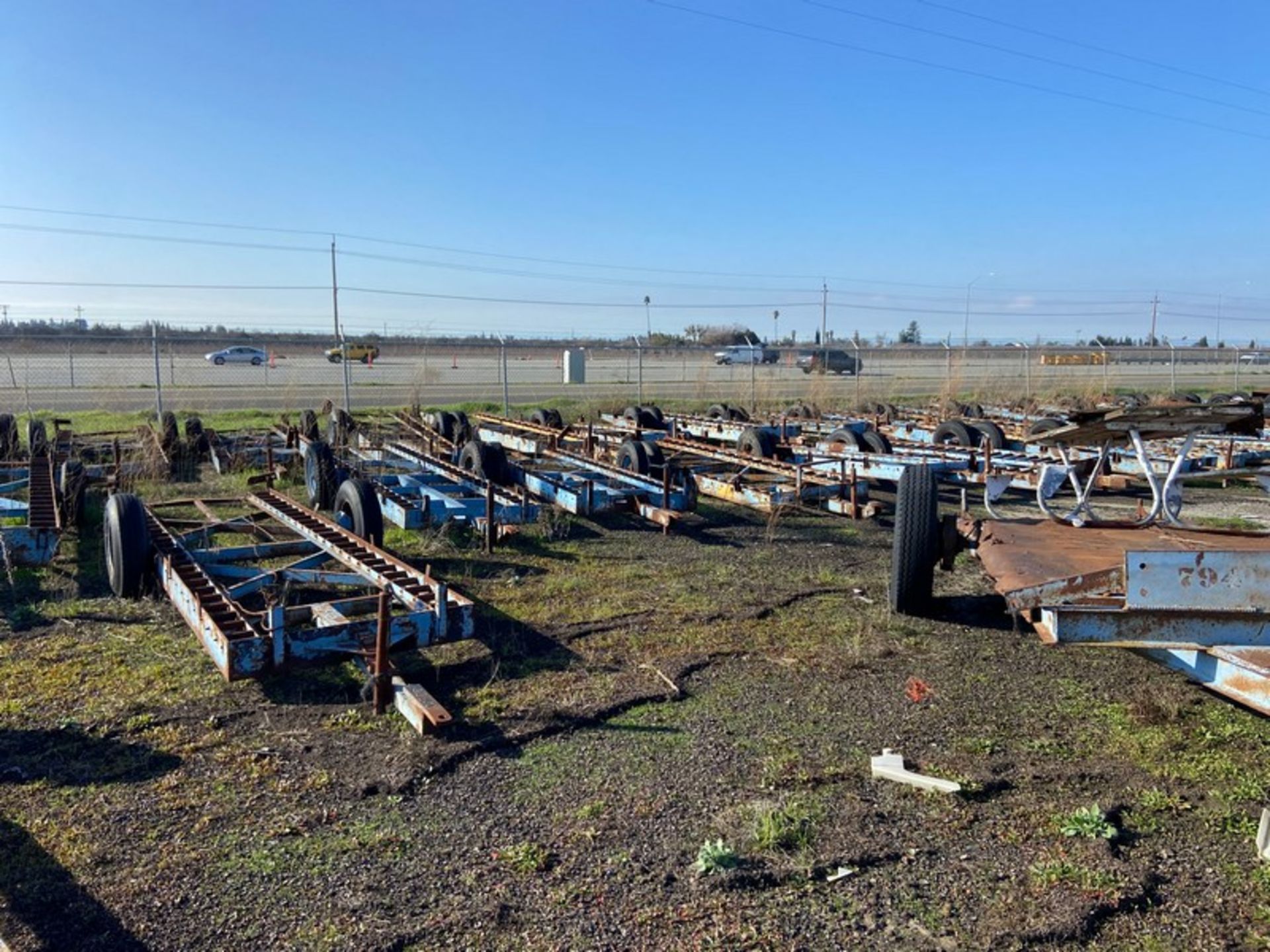 Peach Trailer (LOCATED IN ATWATER, CA)