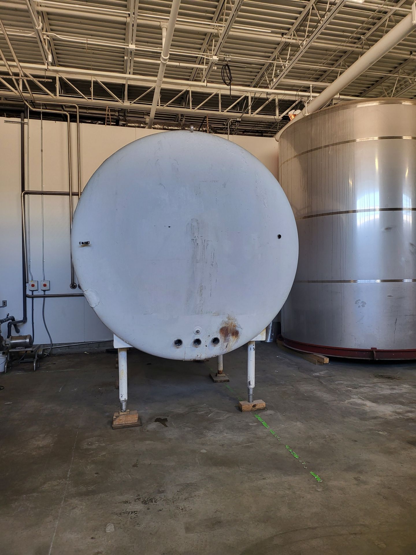 CREPACO 6,000 GALLON HORIZONTAL TANK, S/S FRONT (LOCATED LEOMINSTER, MA) (NOTE: NOT JACKETED) - Image 2 of 4