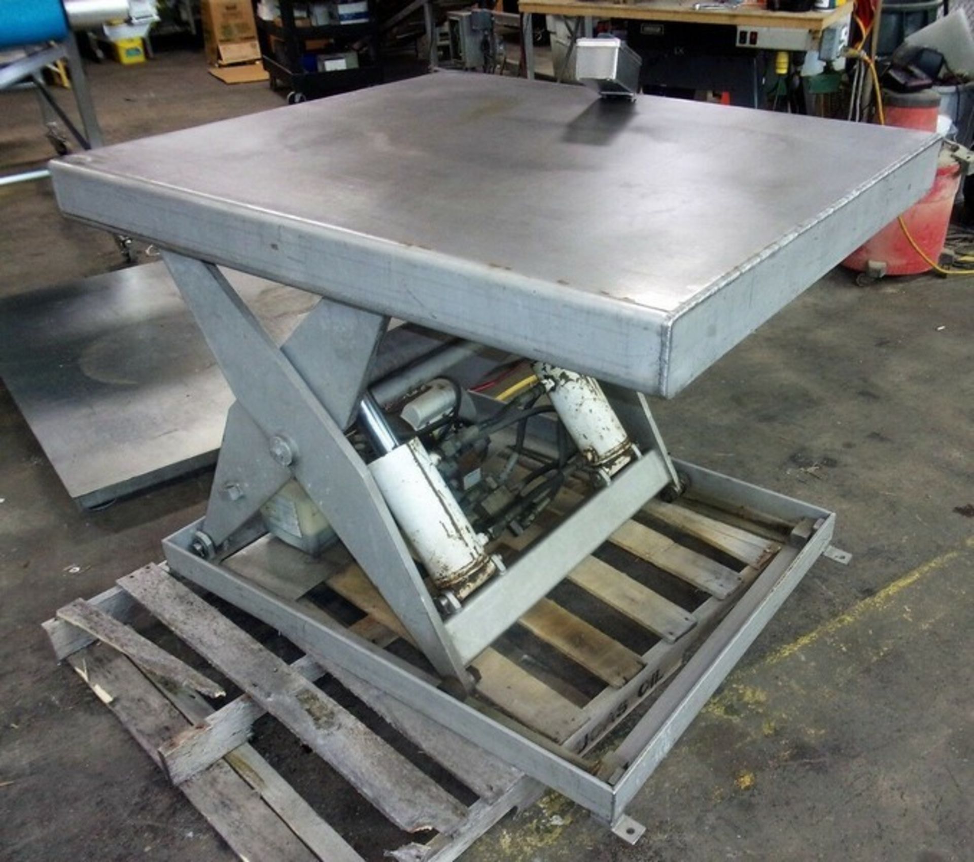 Apache S/S 4,000 lb. Pallet Lift Table, Model EZ4000, Platform Measures 40" W x 45" L, 110 V with - Image 6 of 7