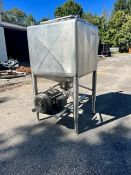 APV Aprox. 200 Gal. Single Shell S/S Likwifier, S/N G5861 with 25 hp Motor, 1700 RPM, 230/460 V,