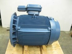 Weg W21 Severe Duty 150 HP, 460V, 3-Phase, 60Hz Motor NEW (Located Springfield, NH) (Loading Fee $