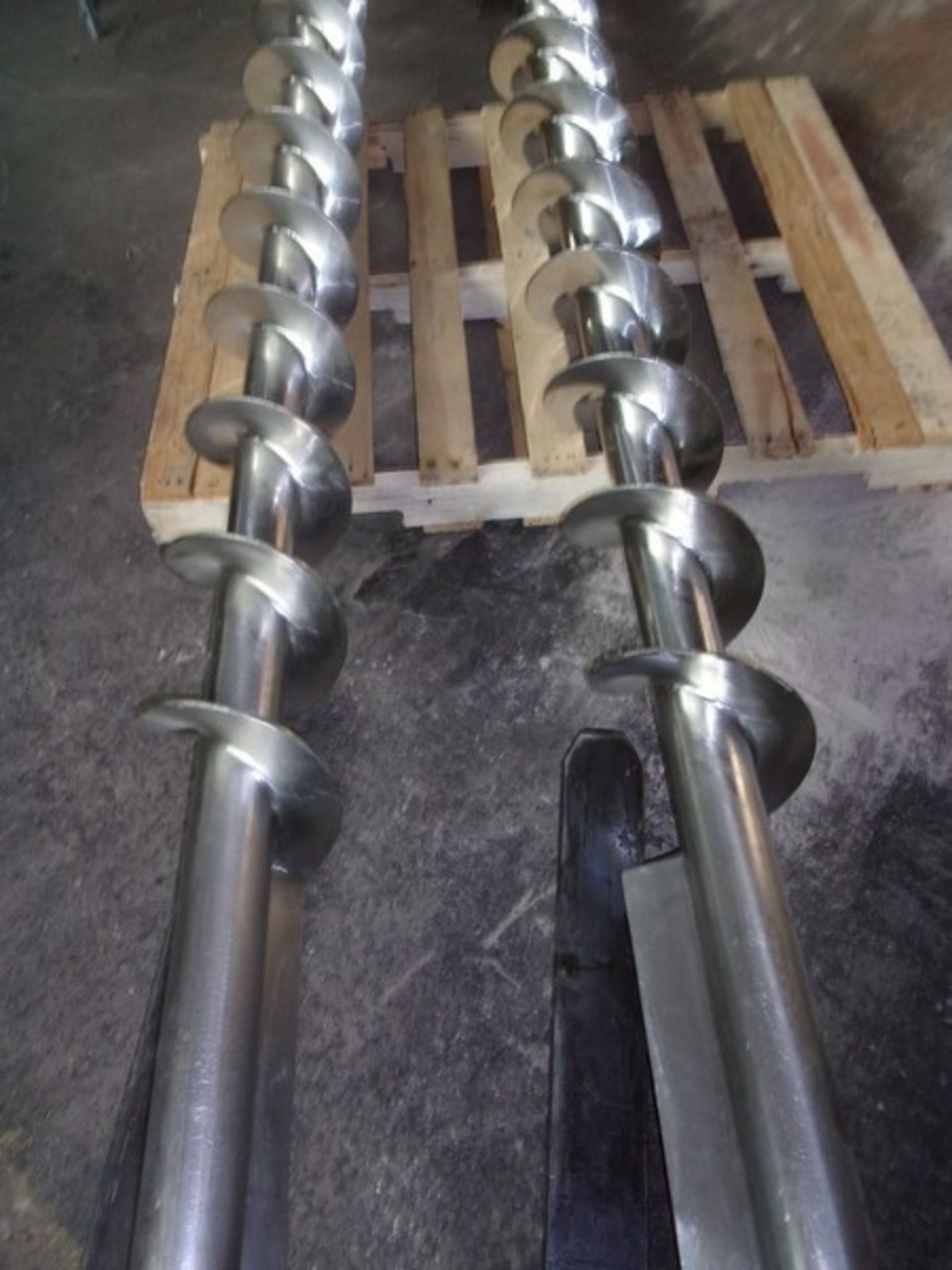 (3) 9" Dia. S/S Screw Augers x 115" Overall, Screw Part is 84" L, 3-1/2" Dia. Shaft, 9" Between - Image 9 of 9