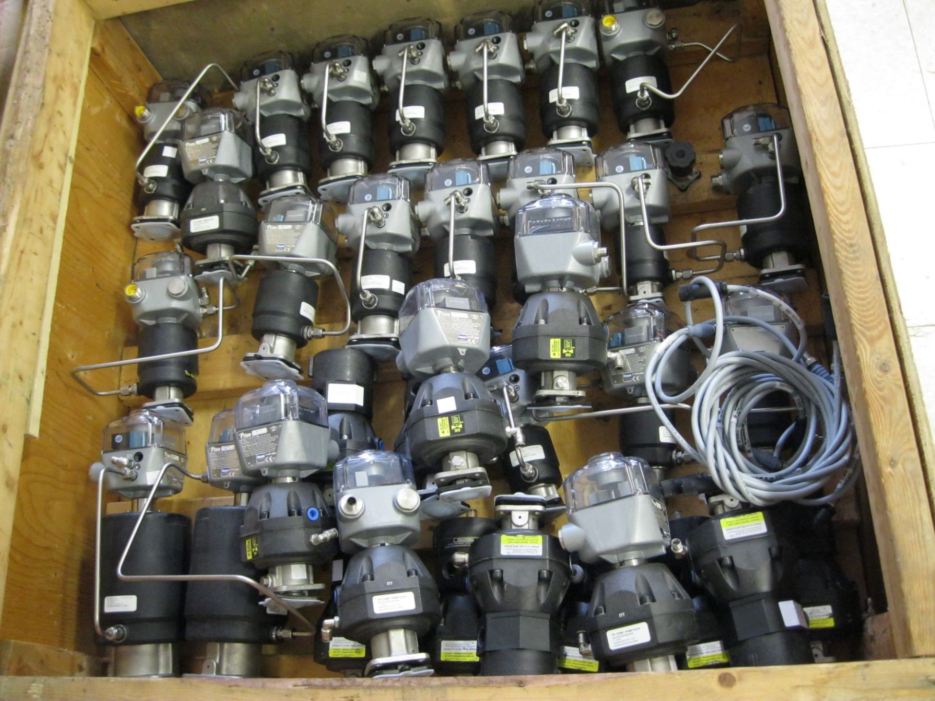 Pallet ITT Advantage Actuators (Located Springfield, NH) (Loading Fee $50) (NOTE: Packing and