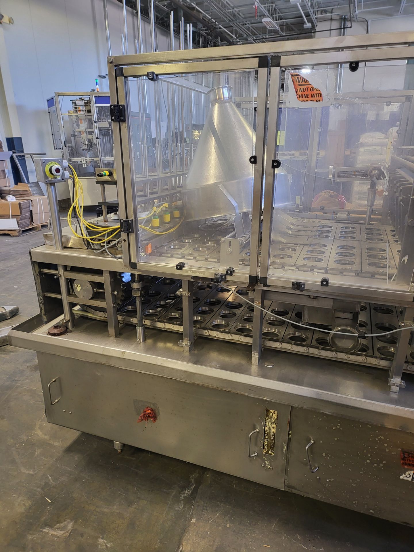 MODERN PACKAGING CUP FILLER, 6-WIDE, ALLEN BRADLEY SLC CPU PLC (LOCATED LEOMINSTER, MA) - Image 8 of 13