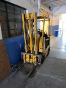 Single Stage Propane Forklift, with 4,938 Hours (NOTE: With Manual Clutch)(LOCATED IN LITTLESTOWN,