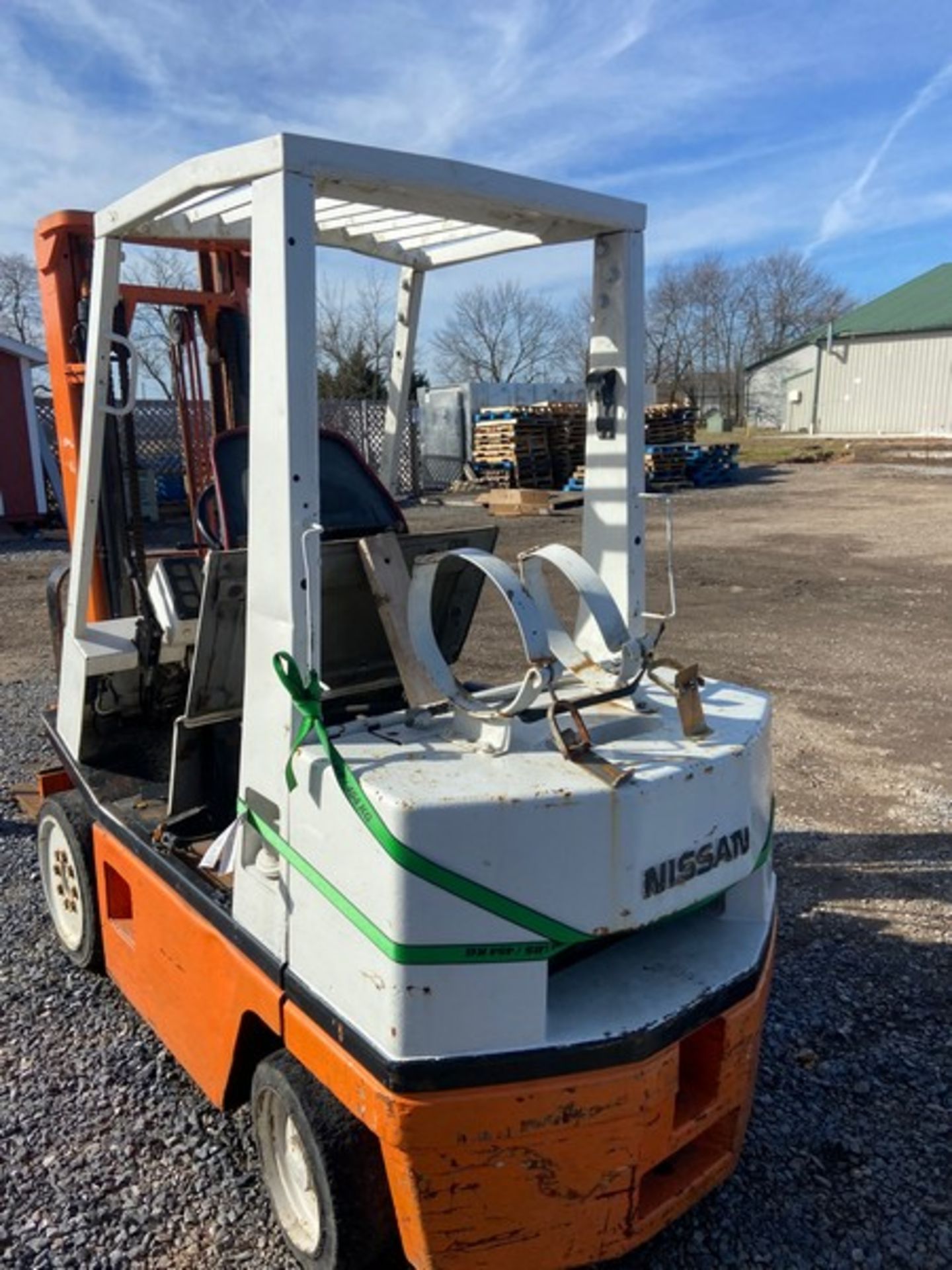 Nissan 5,000 lb. Sit-Down Propane Forklift, M/N BPH02A25S, with 2-Stage Mast, with Side Shift ( - Image 6 of 9