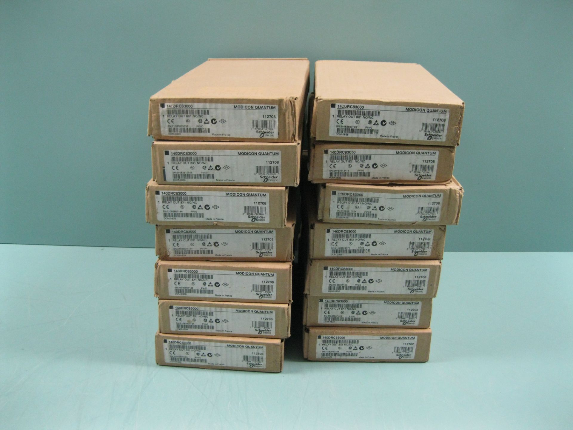 Lot of (14) Schneider Modicon Quantum 140 DRC 83000 Discrete Output NEW (Located Springfield, NH) (