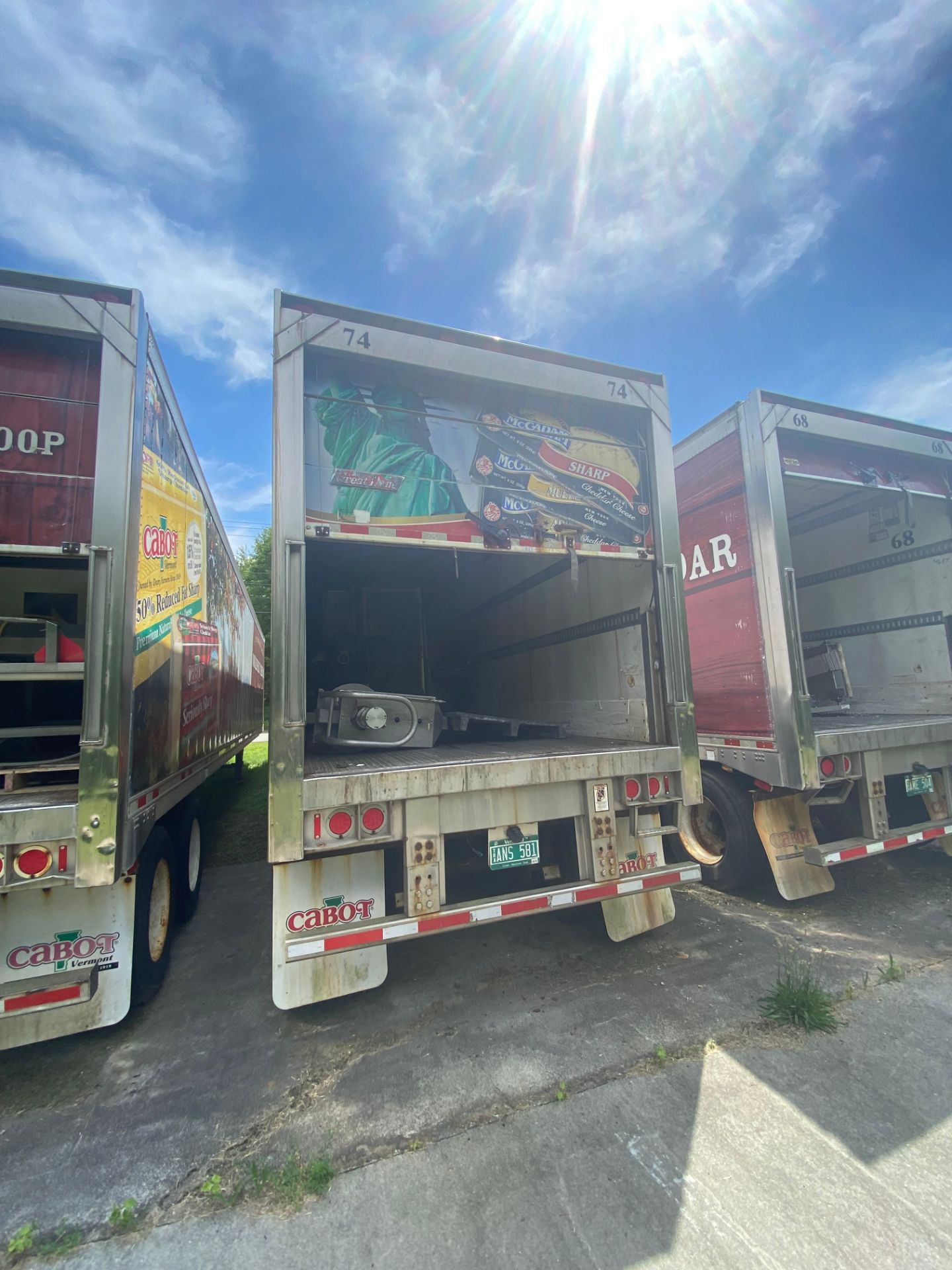 Great Dane Aprox. 48 ft. Tandem Axle Trailer, Model 7211TZ-1WA*, VIN #1GRAA92215S700194 with Roll-Up - Image 7 of 8