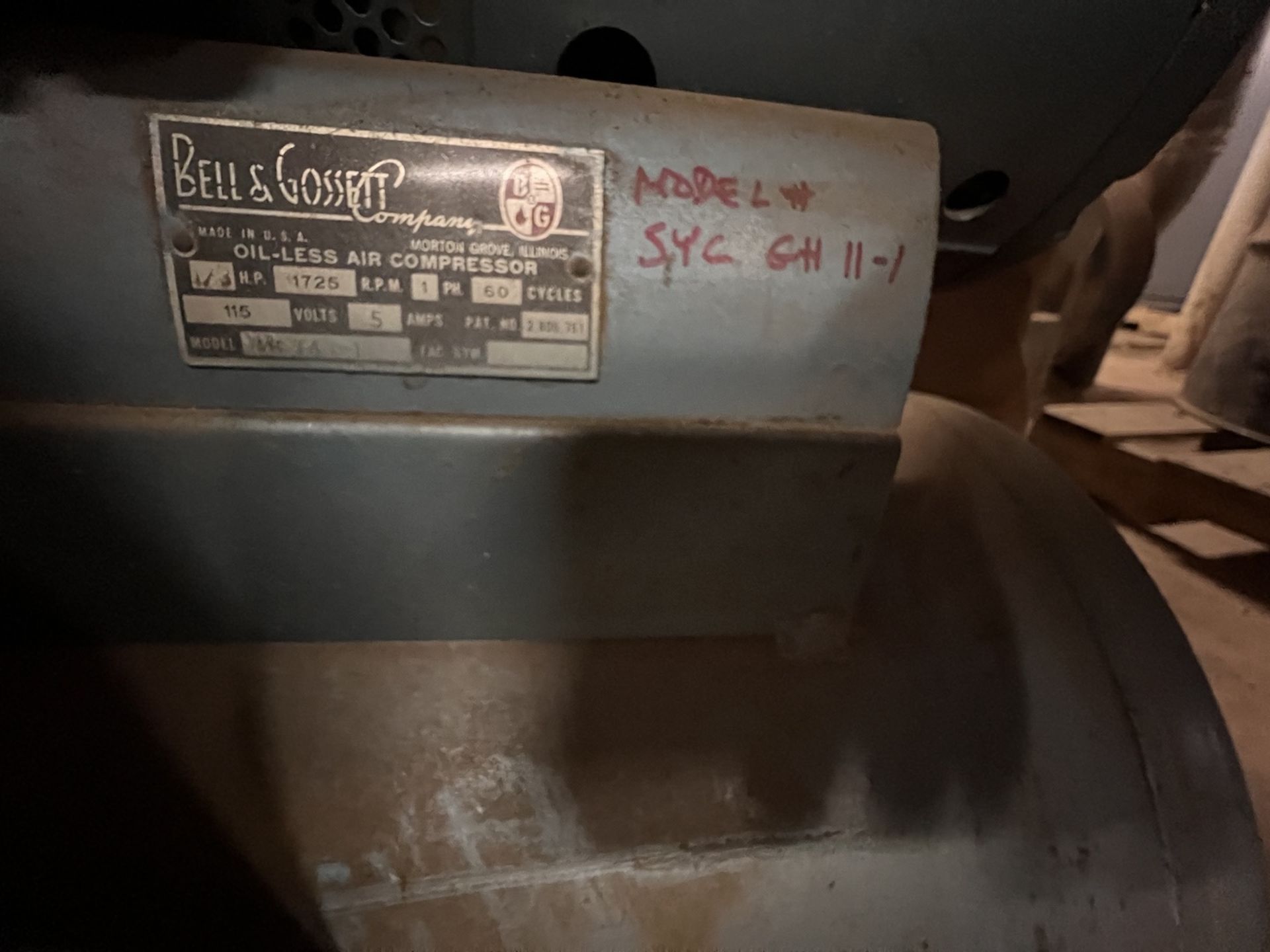 (3) BROKEN AIR COMPRESSORS - Image 6 of 12