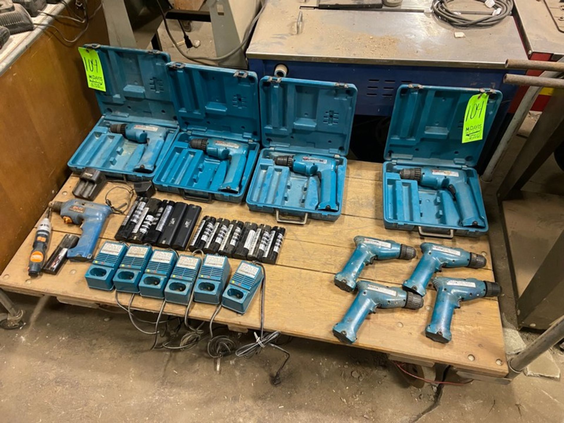 Lot of Assorted Makita Drills with Hard Cases, with Batteries & Chargers (LOCATED IN PITTSBURGH, PA) - Image 2 of 10