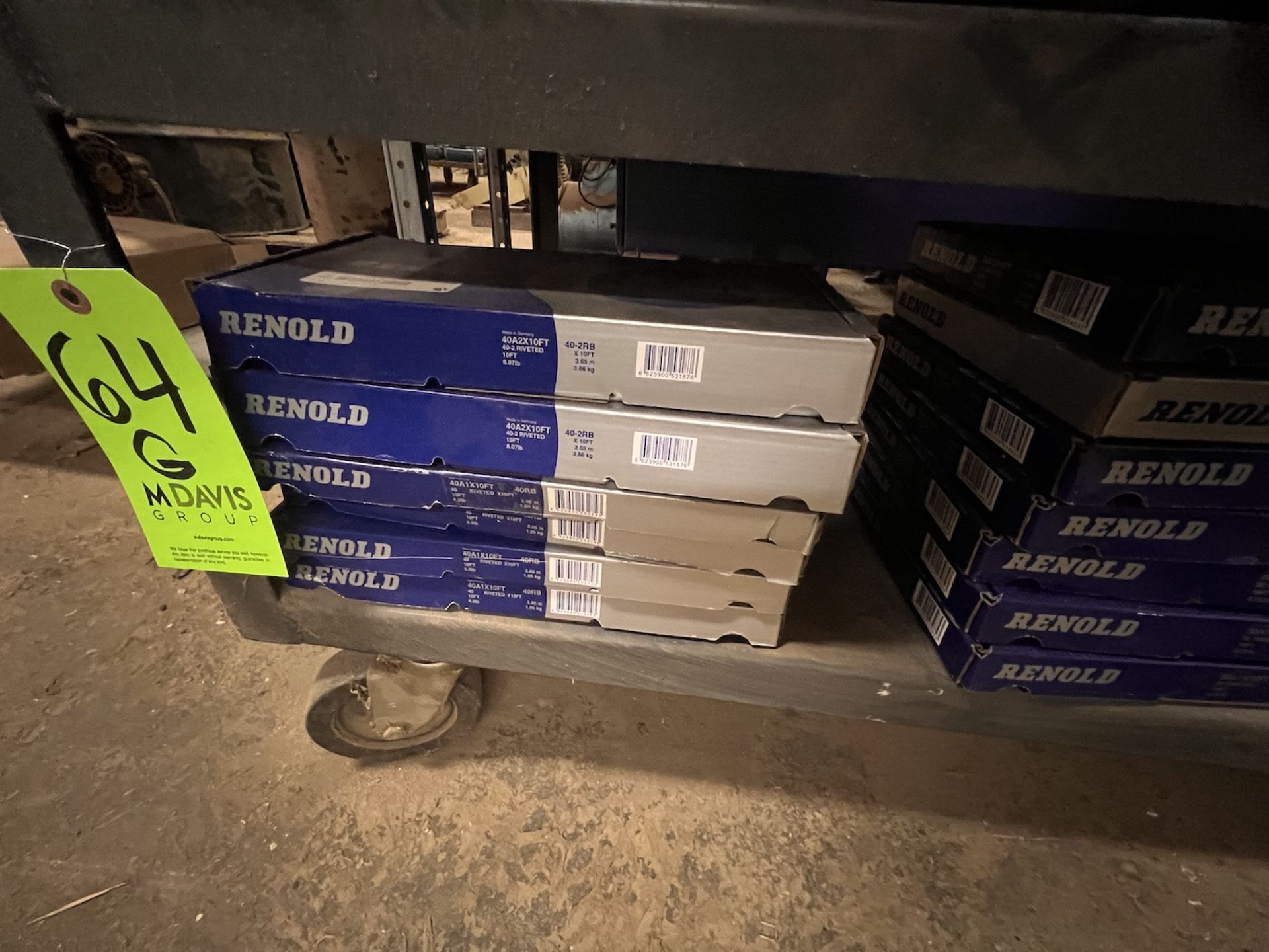 APPROX. (25) BOXES OF CONVEYOR DRIVE CHAIN - Bild 2 aus 7