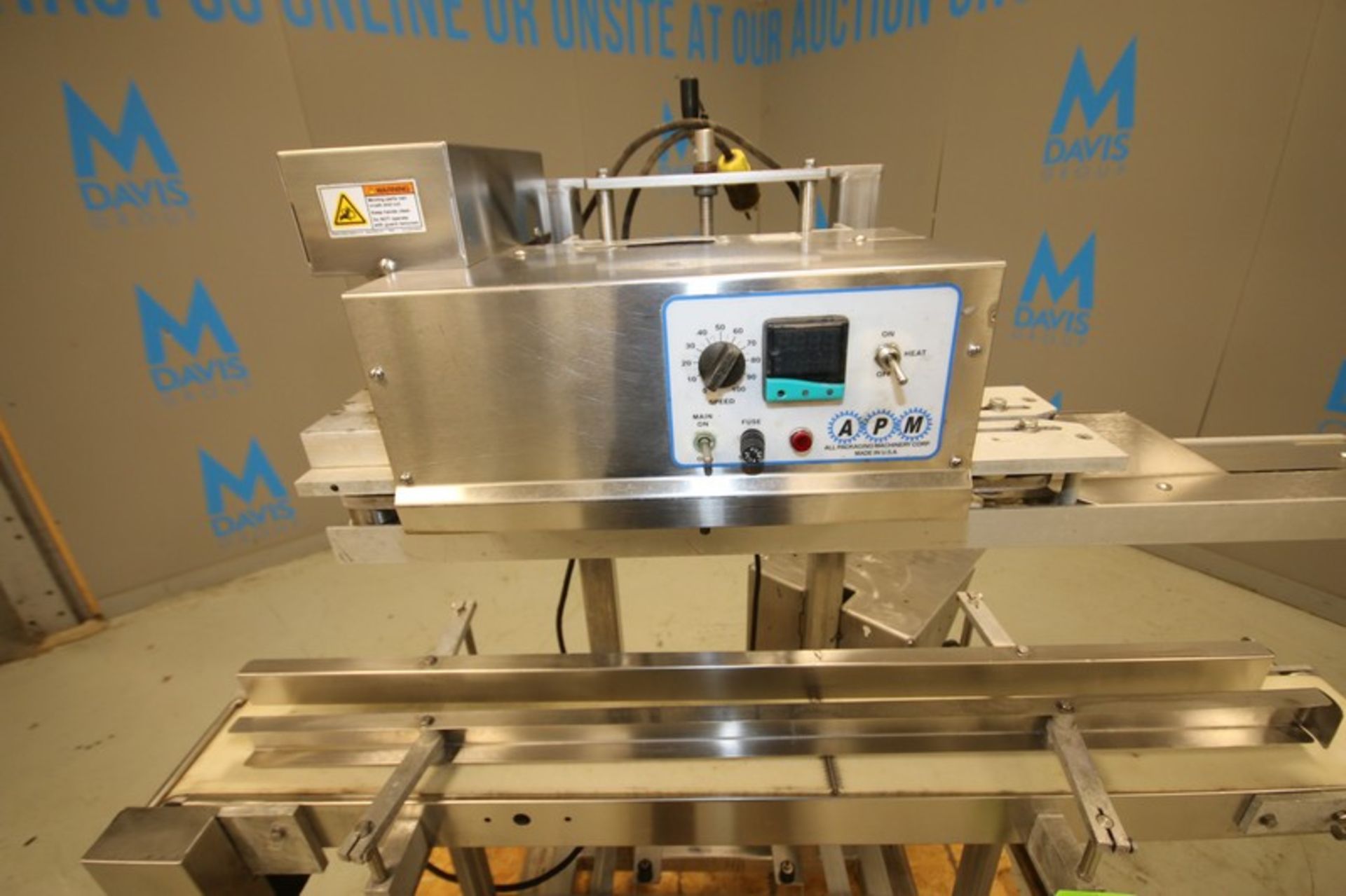 APM Vertical Band Sealer, Model VCBSDM 3/8 TX 6 x 5, SN 3094DM, with 55" L Power Conveyor with 6" - Image 6 of 7