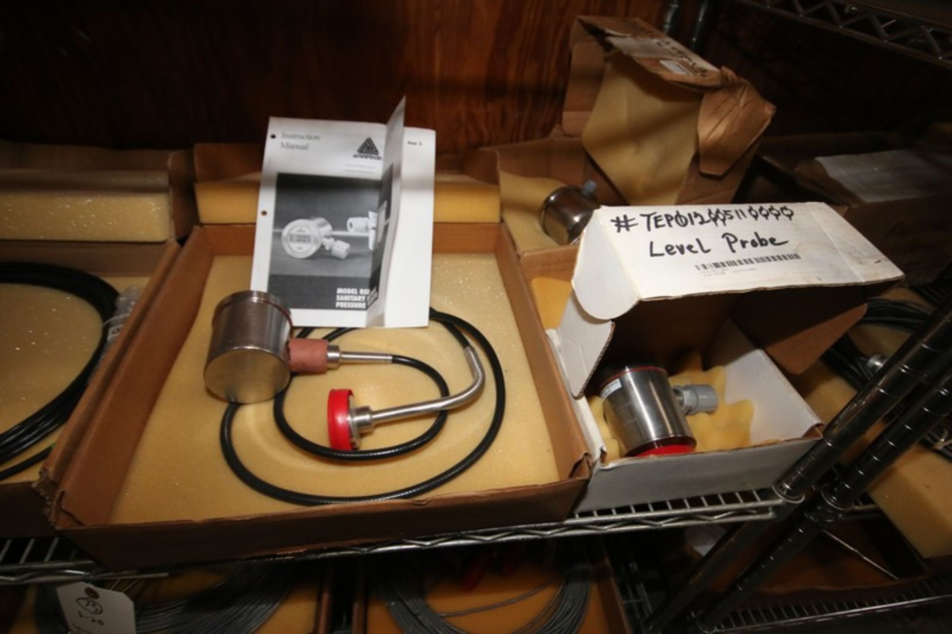 Lot of (11) Assorted Anderson Level Probes, Pressure Transducers & Transmitters, Temp. Probes, - Image 2 of 3