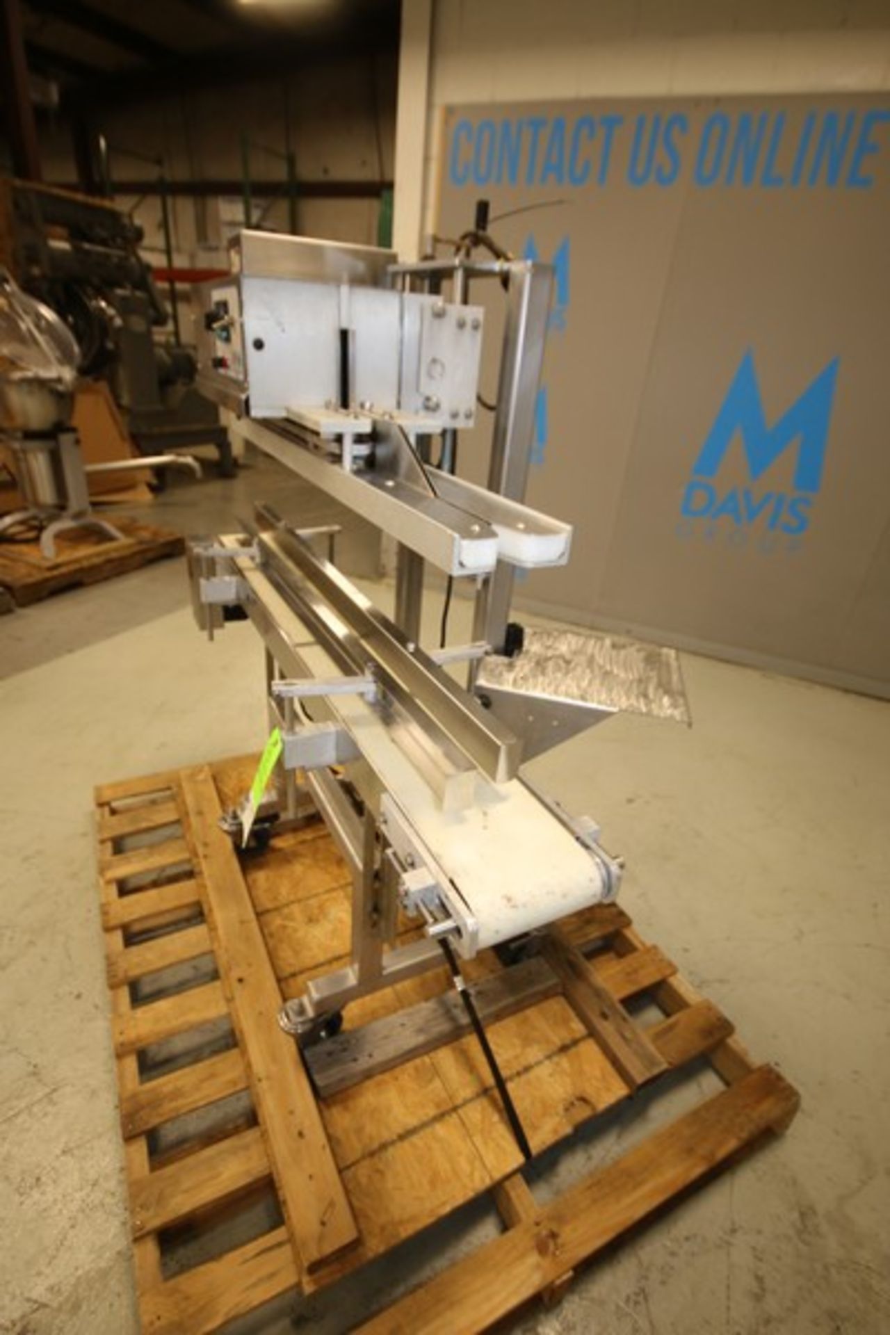 APM Vertical Band Sealer, Model VCBSDM 3/8 TX 6 x 5, SN 3094DM, with 55" L Power Conveyor with 6" - Image 2 of 7
