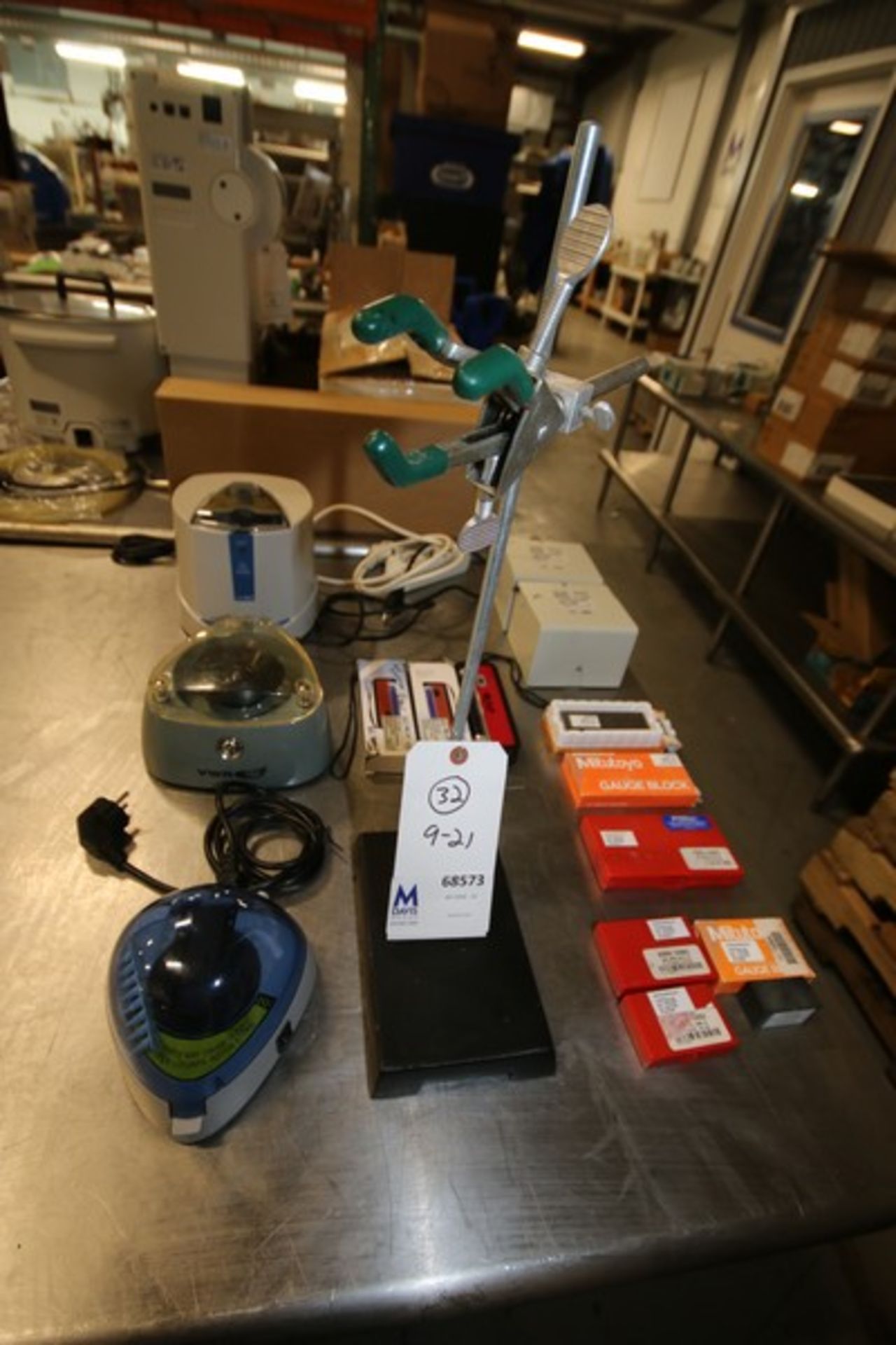 Lot of Assorted Lab Equipment & Gauges Including Labnet & VWR Centrifuge, VWR Plate Spinner, UVP