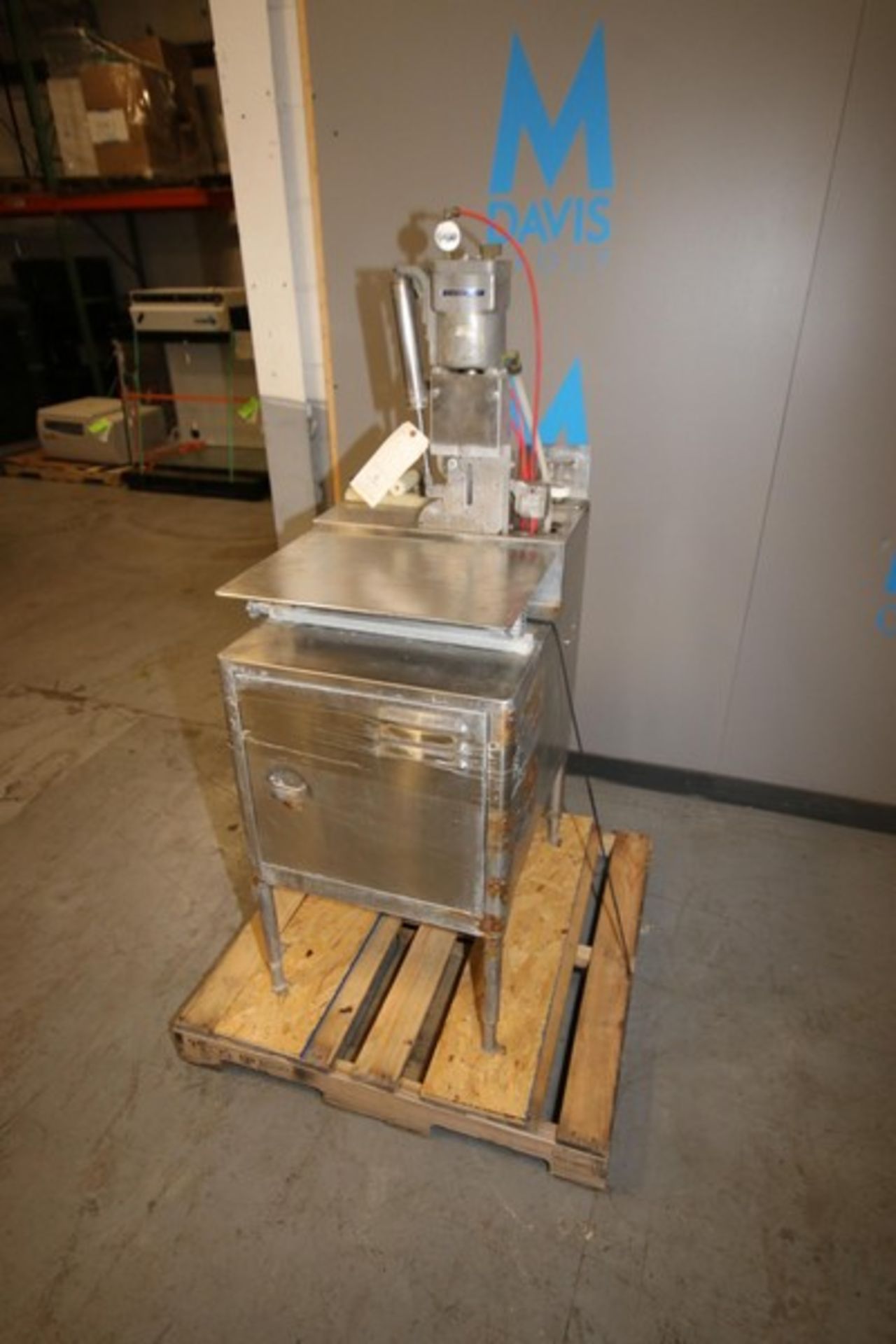 S/S Tipper Tie Machine, Mounted on S/S Table with Onboard Vacuum Pump(INV#69324) (LOCATED AT M. - Image 2 of 6