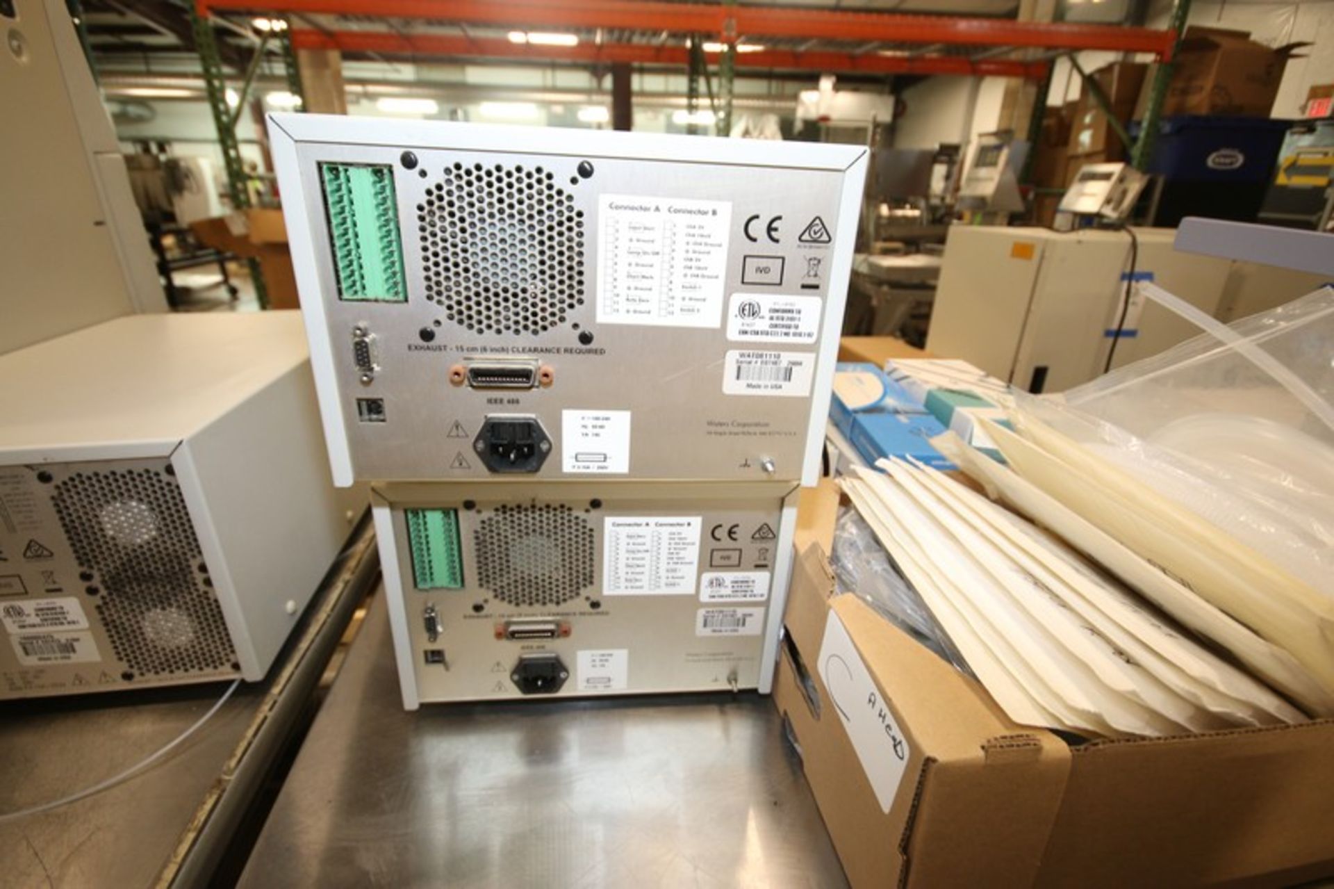 Alliance Waters 2487 Dual Absorbance Detector, S/N E07487 298M, with (4) Boxes of Waters HPLC - Image 8 of 8