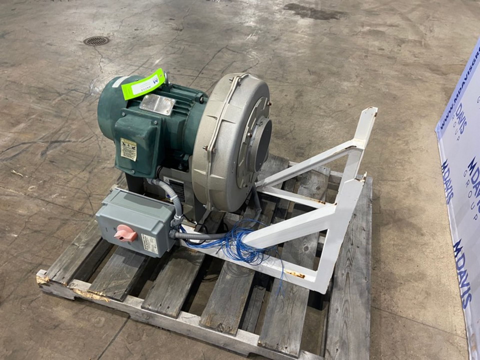 10 hp Blower,with Toshivba 3510 RPM, 230/460, 3 Phase, On Mild Steel Frame (INV#84253) (Located @ - Image 4 of 5