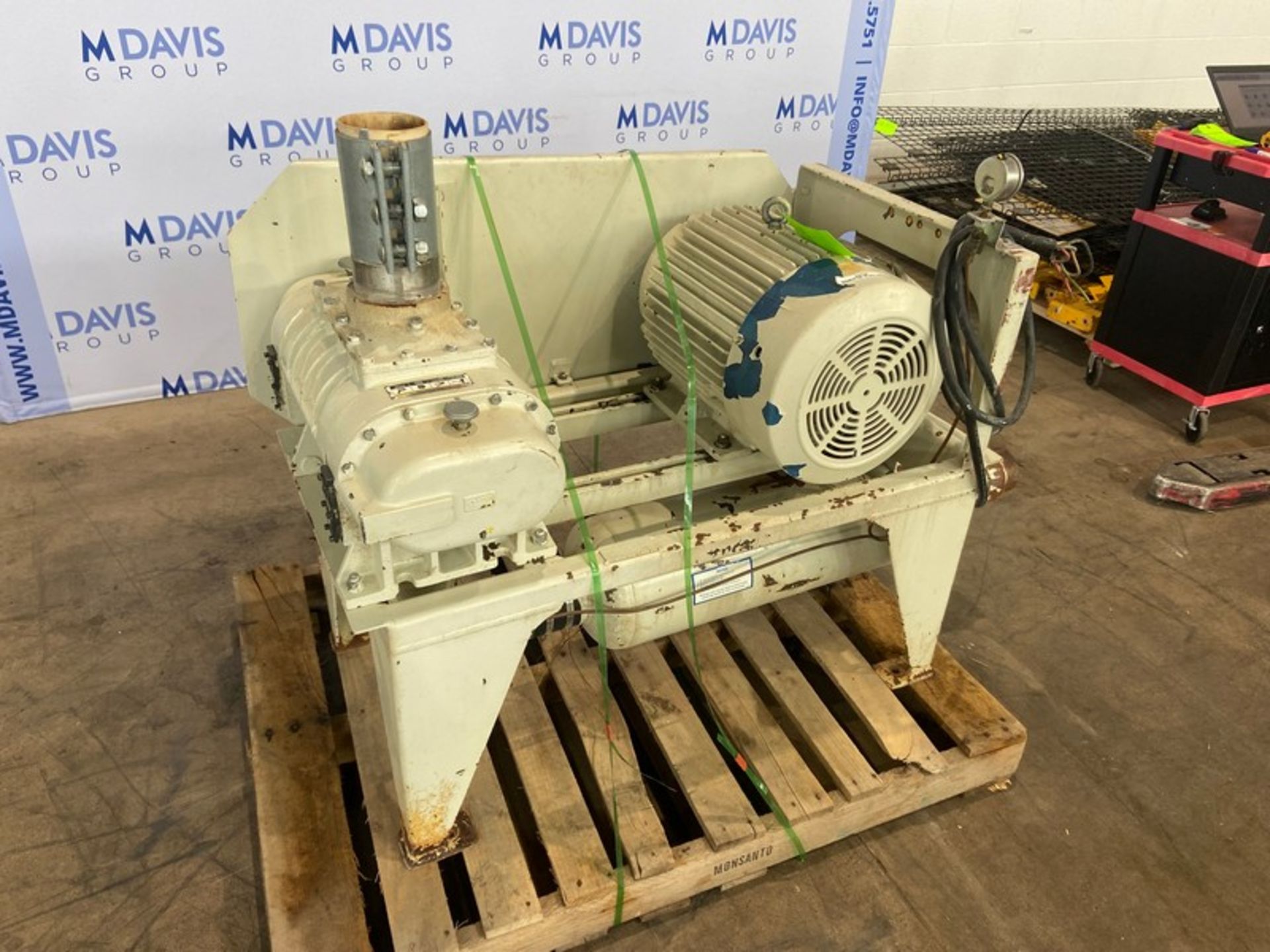 Tuthill 20/25 hp Blower,M/N 4012-46L3, S/N 42392-9907, with Marathon 1170/1465 RPM Motor (INV# - Image 2 of 6