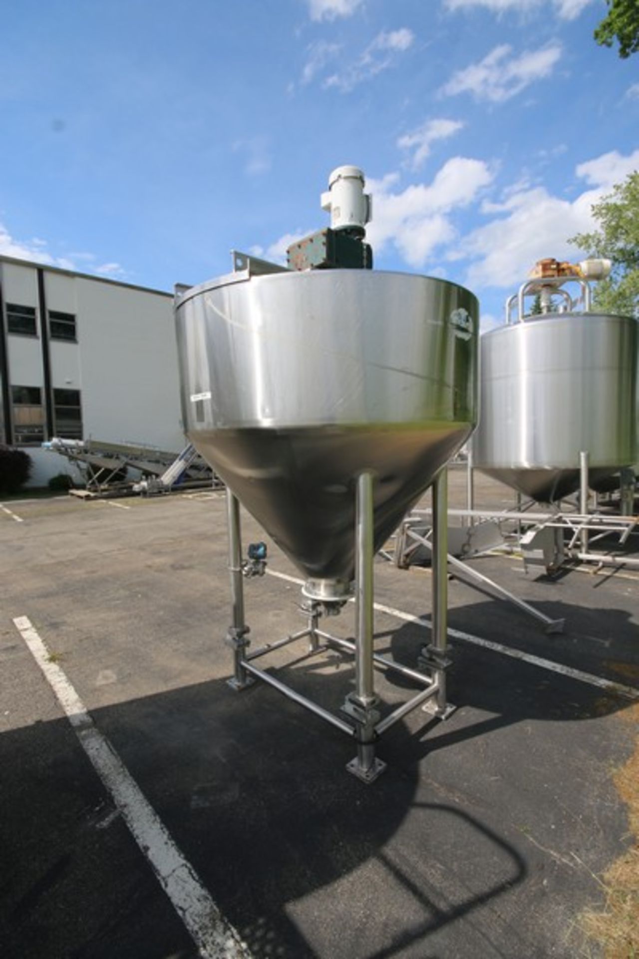 A&B 500 Gal. S/S Surge Tank,M/N SURGETK, S/N 15072300, with S/S Cone Bottom & S/S Hinge Lids, with - Image 3 of 11