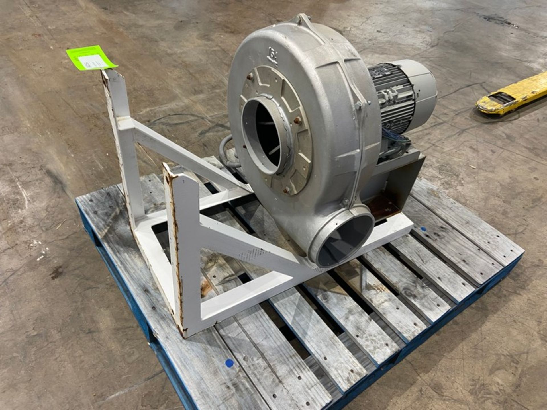 3 hp Blower,with Siemens 1760/1465 RPM Motor, 208-230/460 Volts, 3 Phase, Mounted on Mild Steel - Image 6 of 7