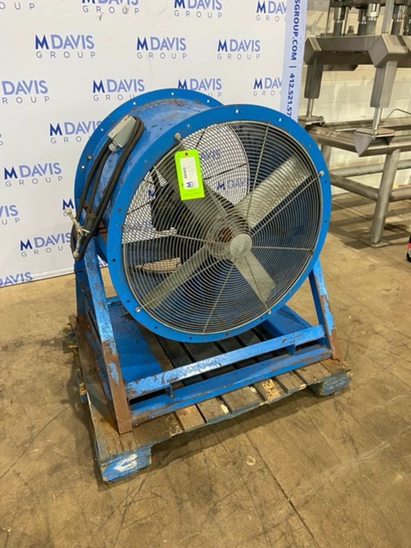 Airfoil Industrial Floor Fan,M/N TAMC350303DD, S/N S006129, with Forklift Pockets in Frame (INV#
