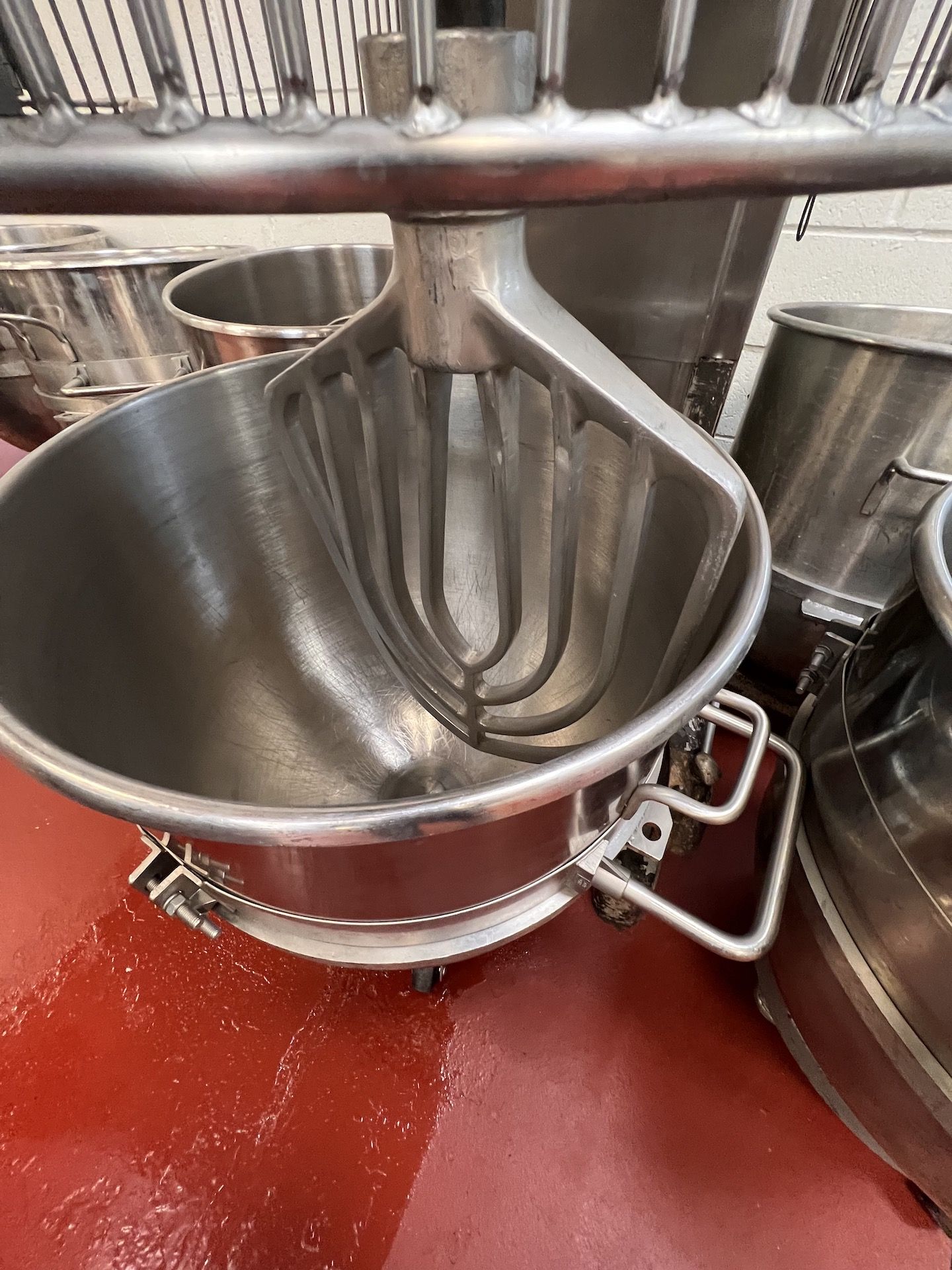HOBART MIXER, MODEL Q1401, S/N 11-340-0, 140 QUART, WITH BEATER ATTACHMENT, MIXING BOWL AND DOLLY - Image 7 of 8