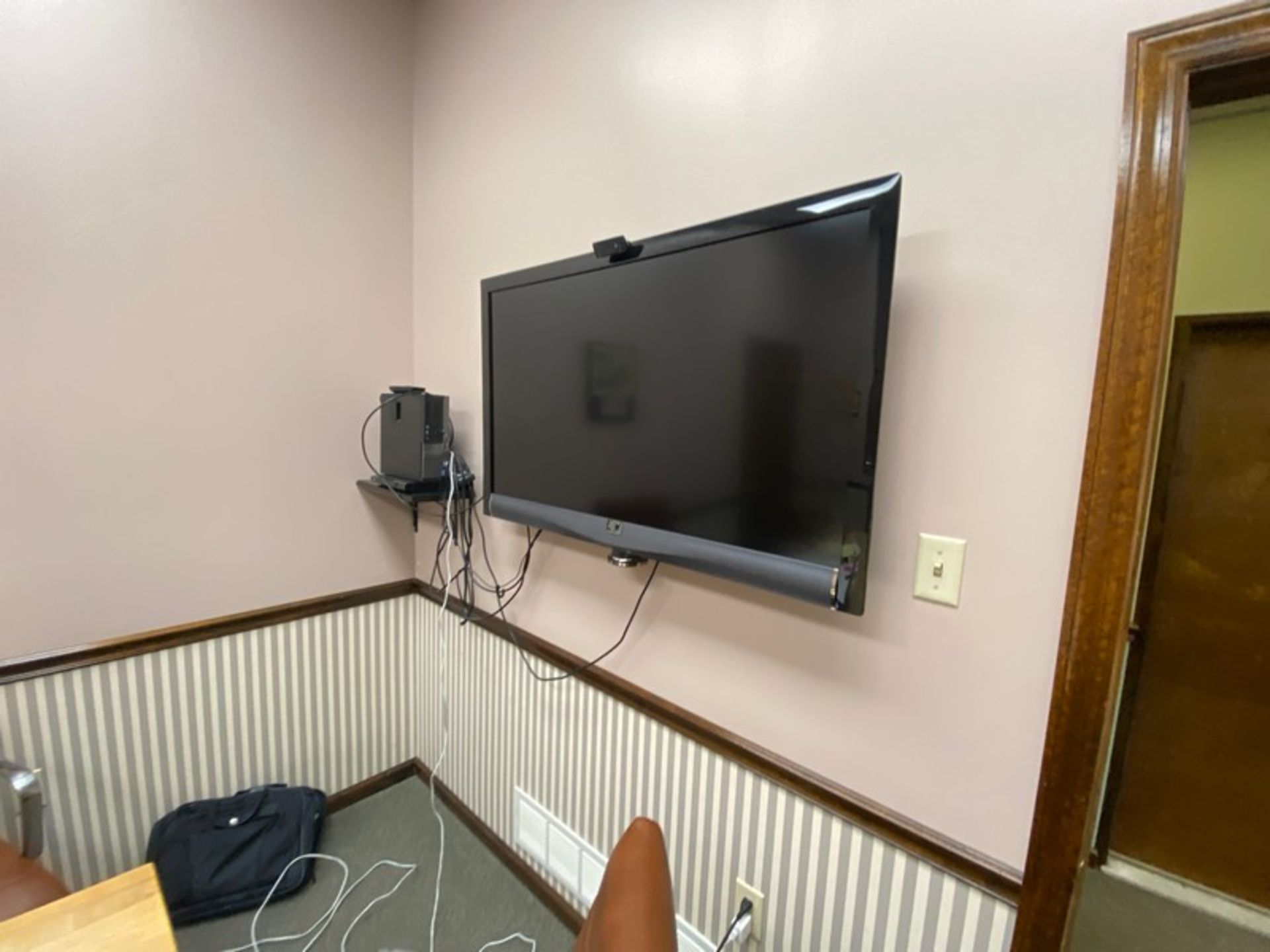 CONTENTS OF CONFERENCE ROOM, INCLUDES TABLE, CHAIRS, WALL MOUNTED TV, & SIDE UNIT (LOCATED IN CALLER - Image 3 of 3