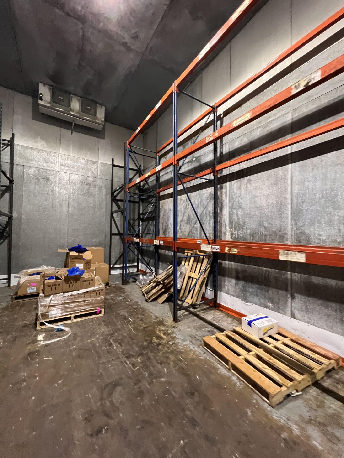 8-SECTIONS OF PALLET RACKING IN COOLER - Image 5 of 6