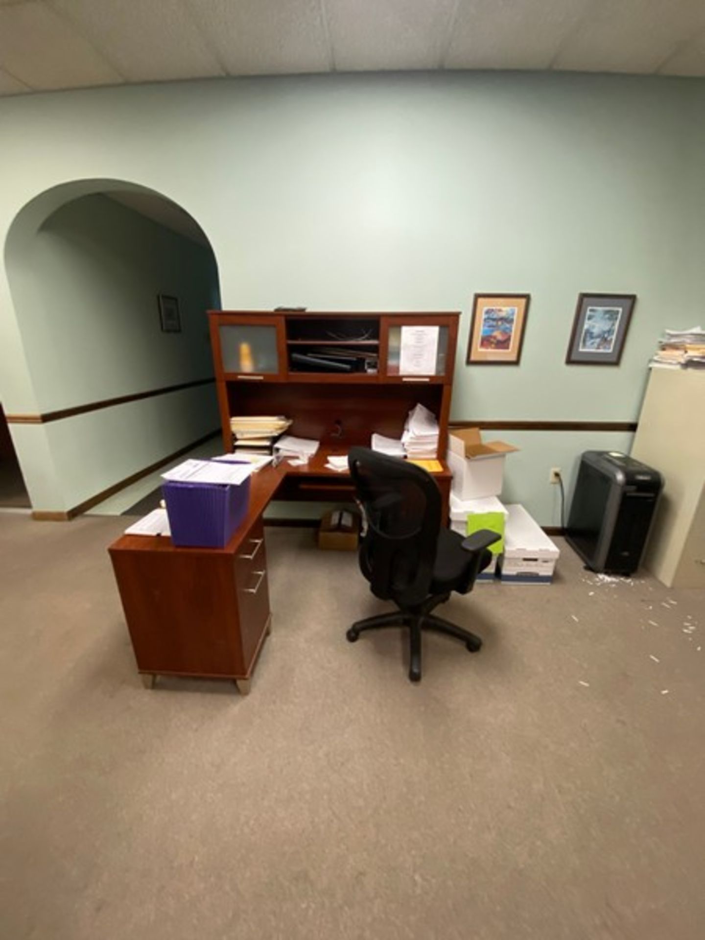 CONTENTS OF MIDDLE OFFICE AREA, INCLUDES FILING CABINETS, DESKS, CHAIRS, & OTHER PRESENT CONTENTS (